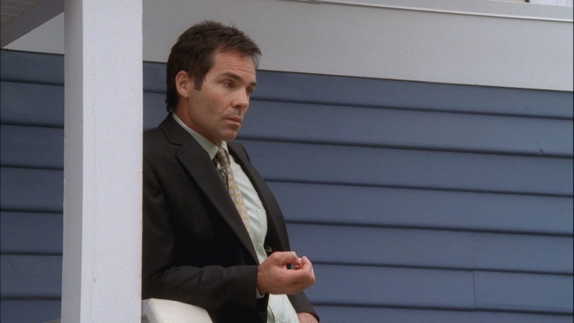 Desperate Housewives background