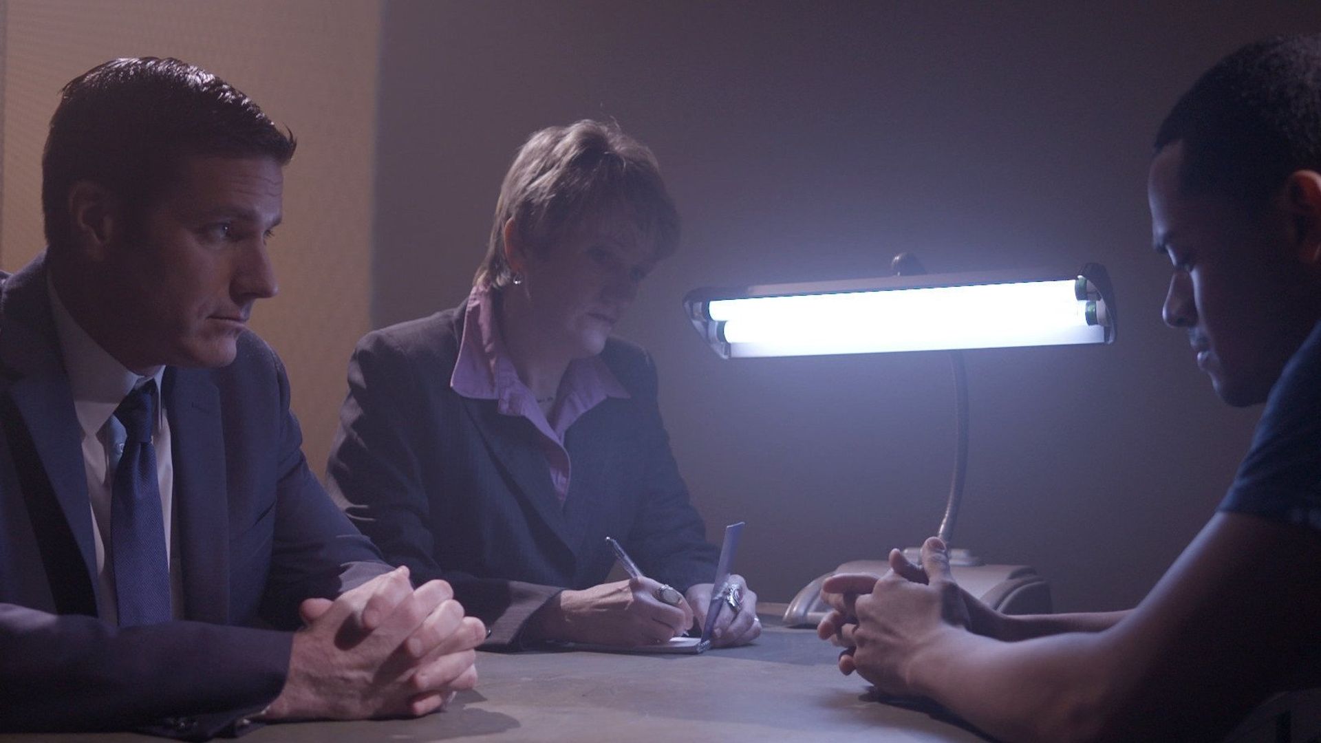Homicide Hunter background