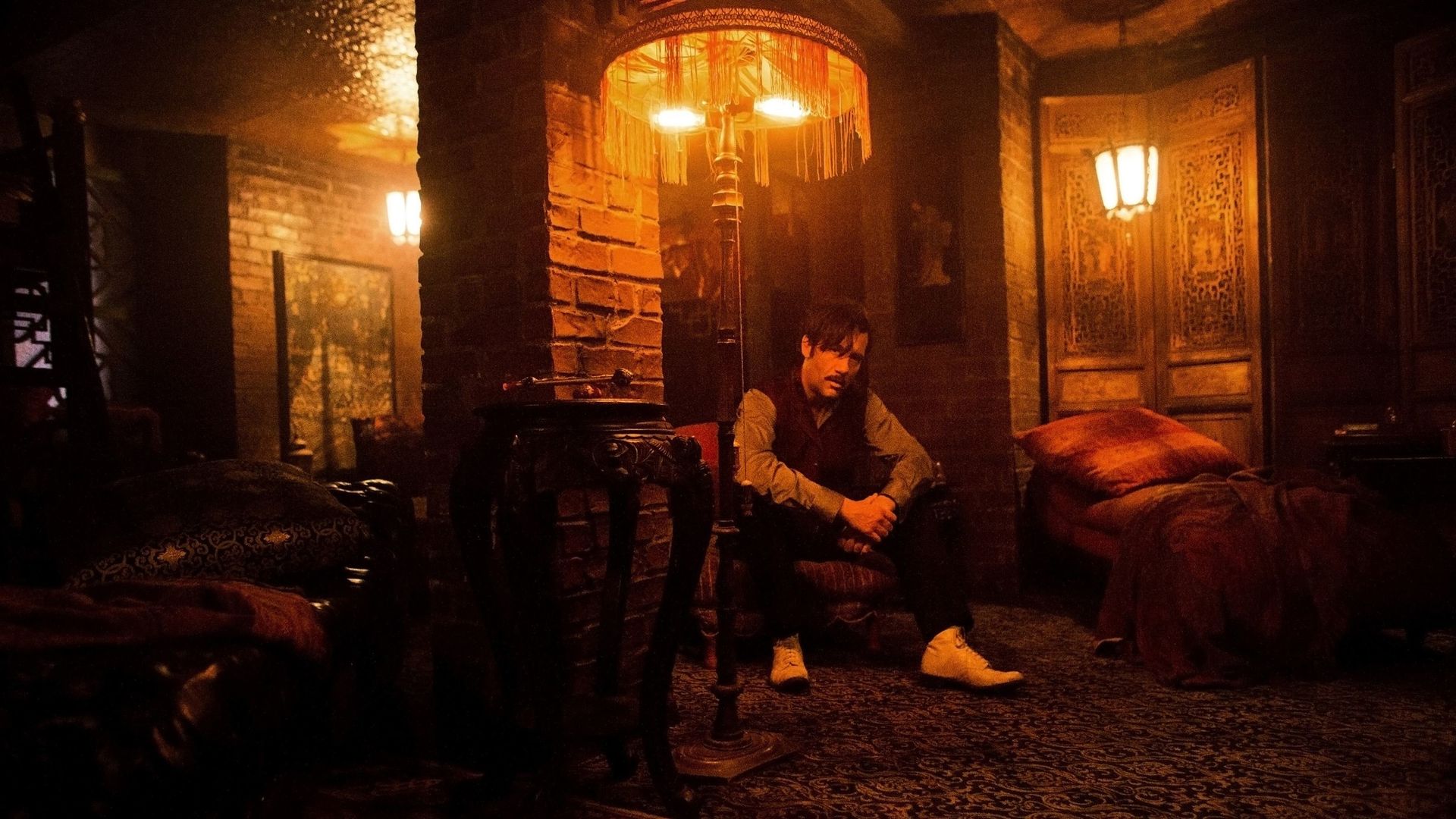 The Knick background