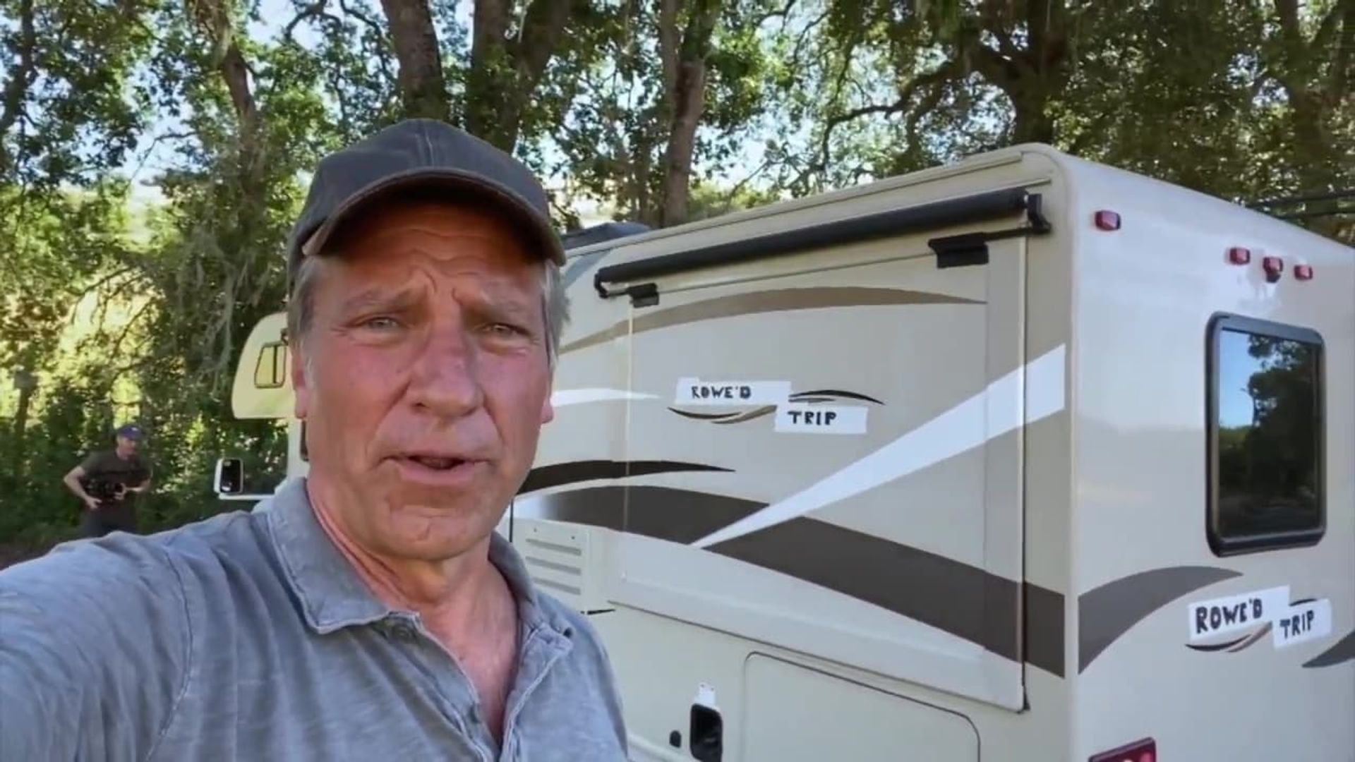 Dirty Jobs: Rowe'd Trip background