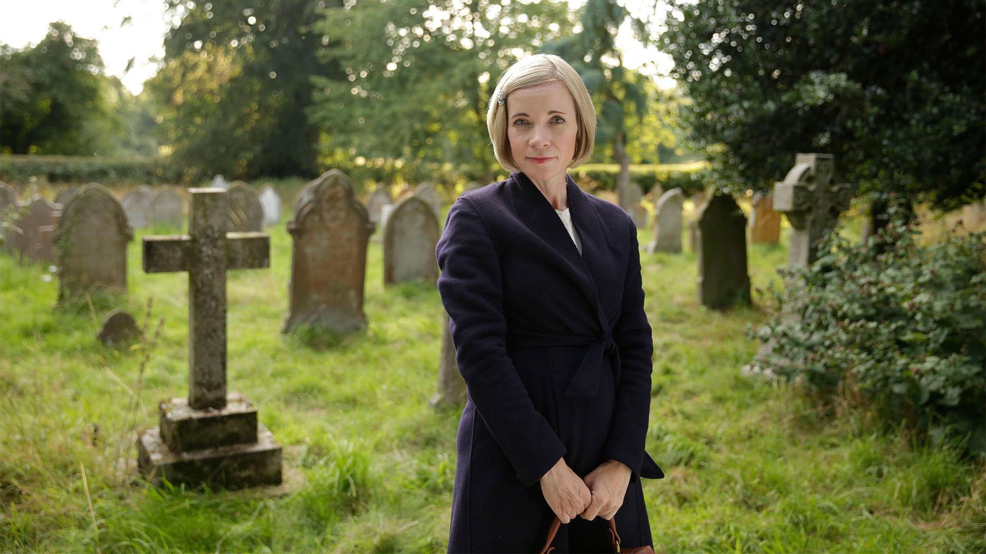 Lucy Worsley Investigates background