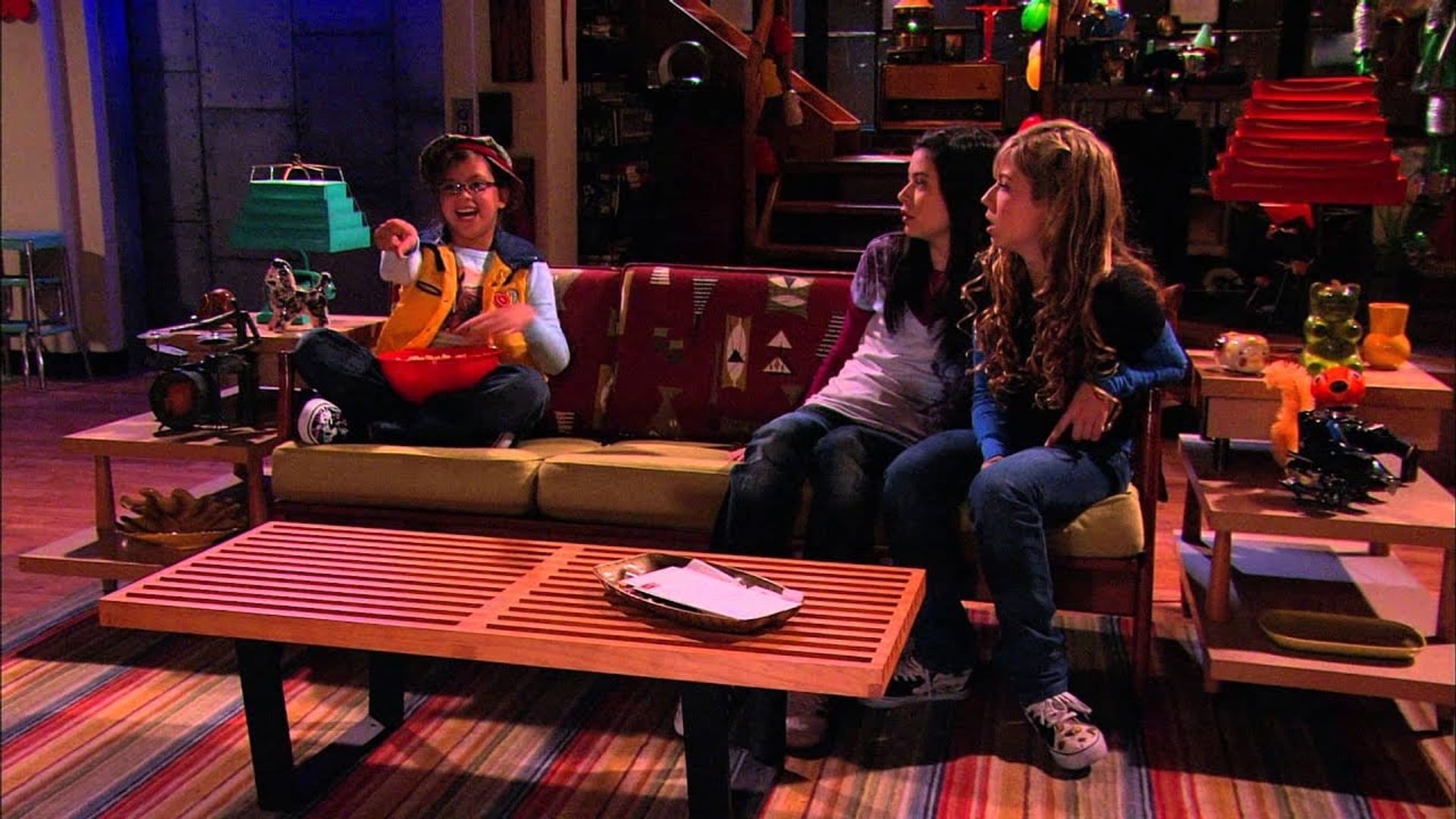 iCarly background