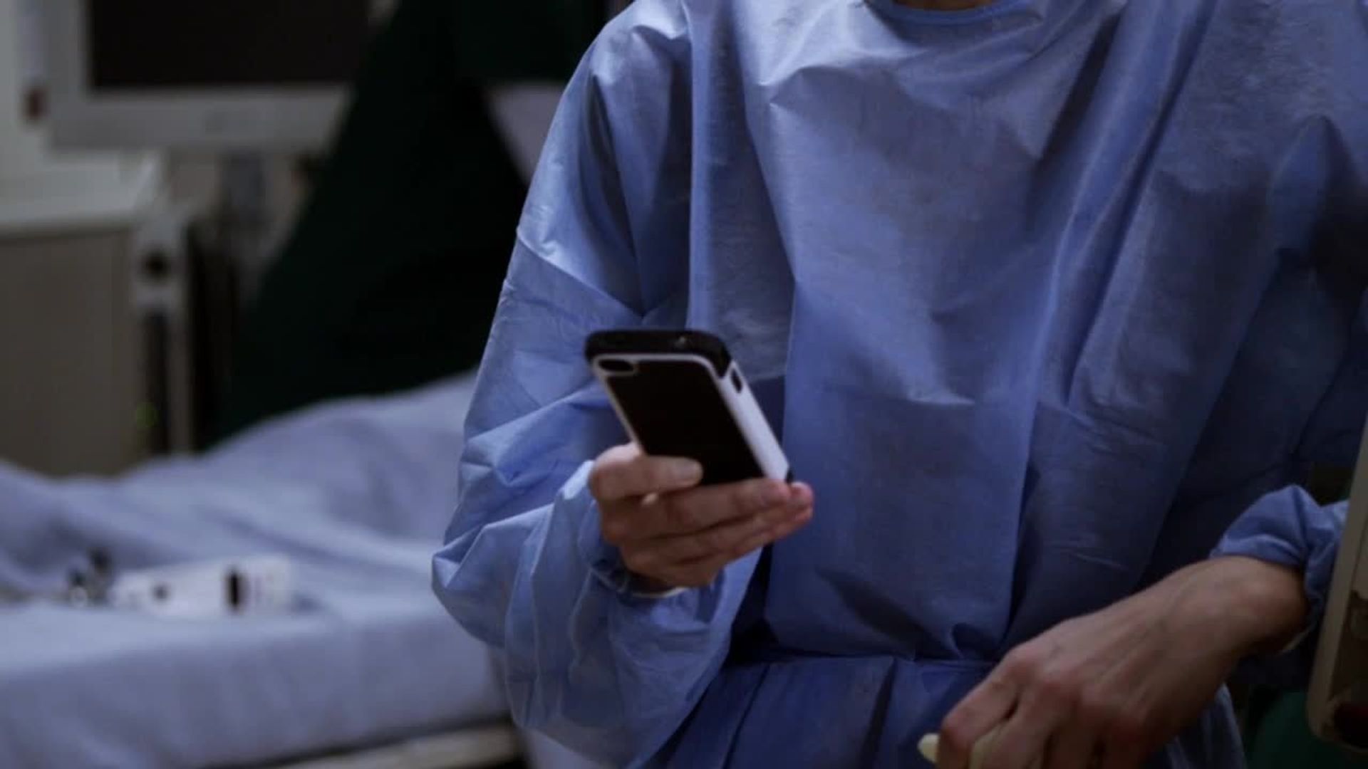 The Mob Doctor background