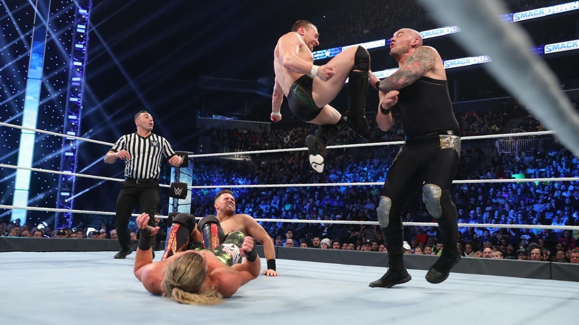 World Wrestling Federation Smackdown! background