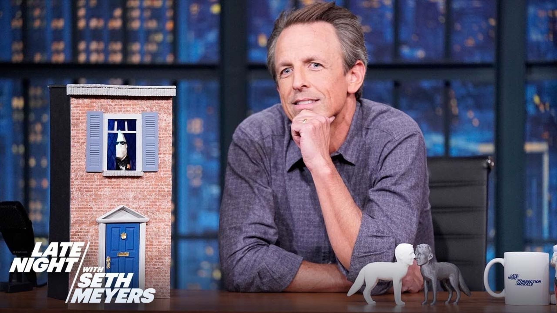 Late Night with Seth Meyers: Corrections" background