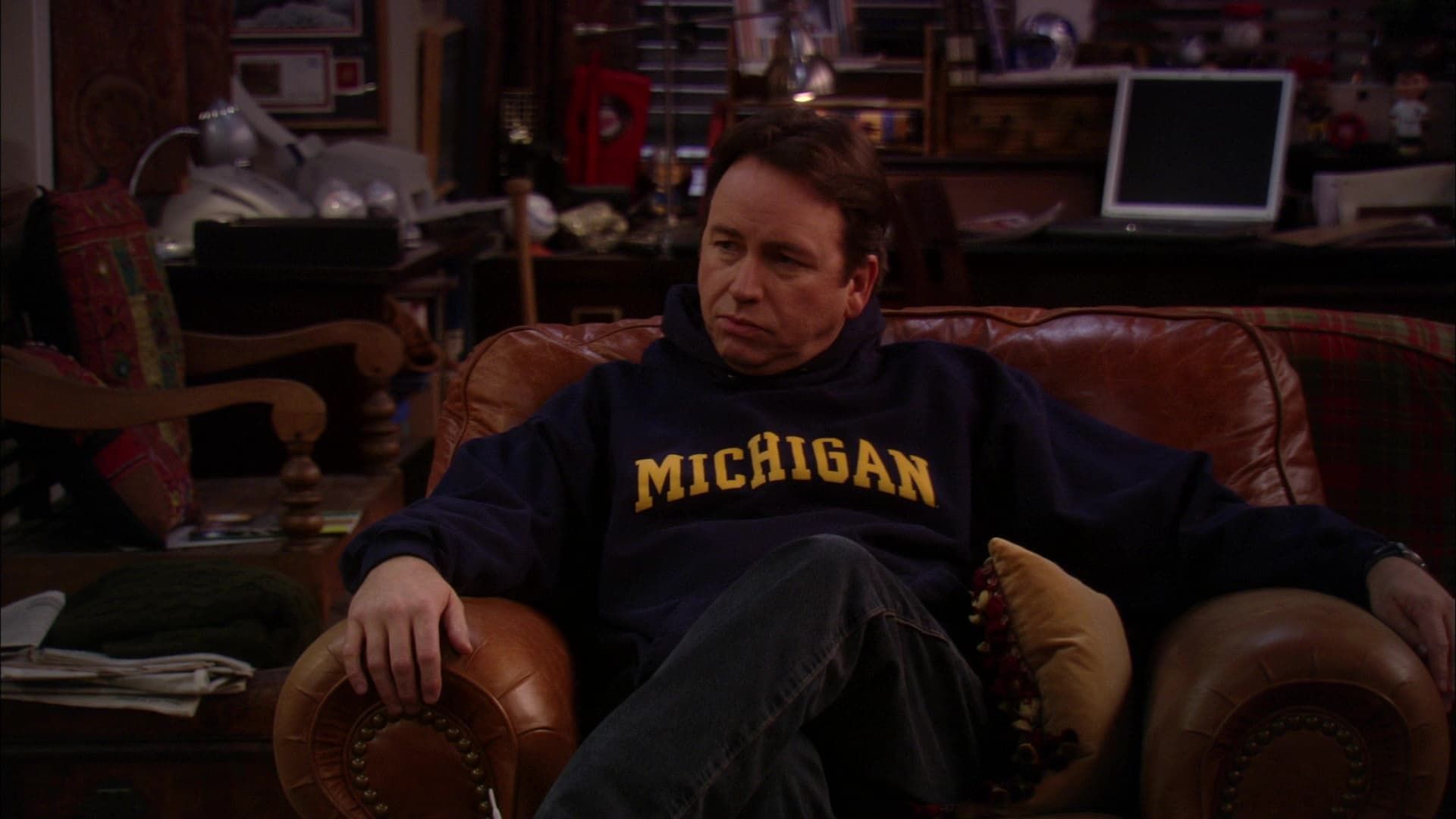 8 Simple Rules background