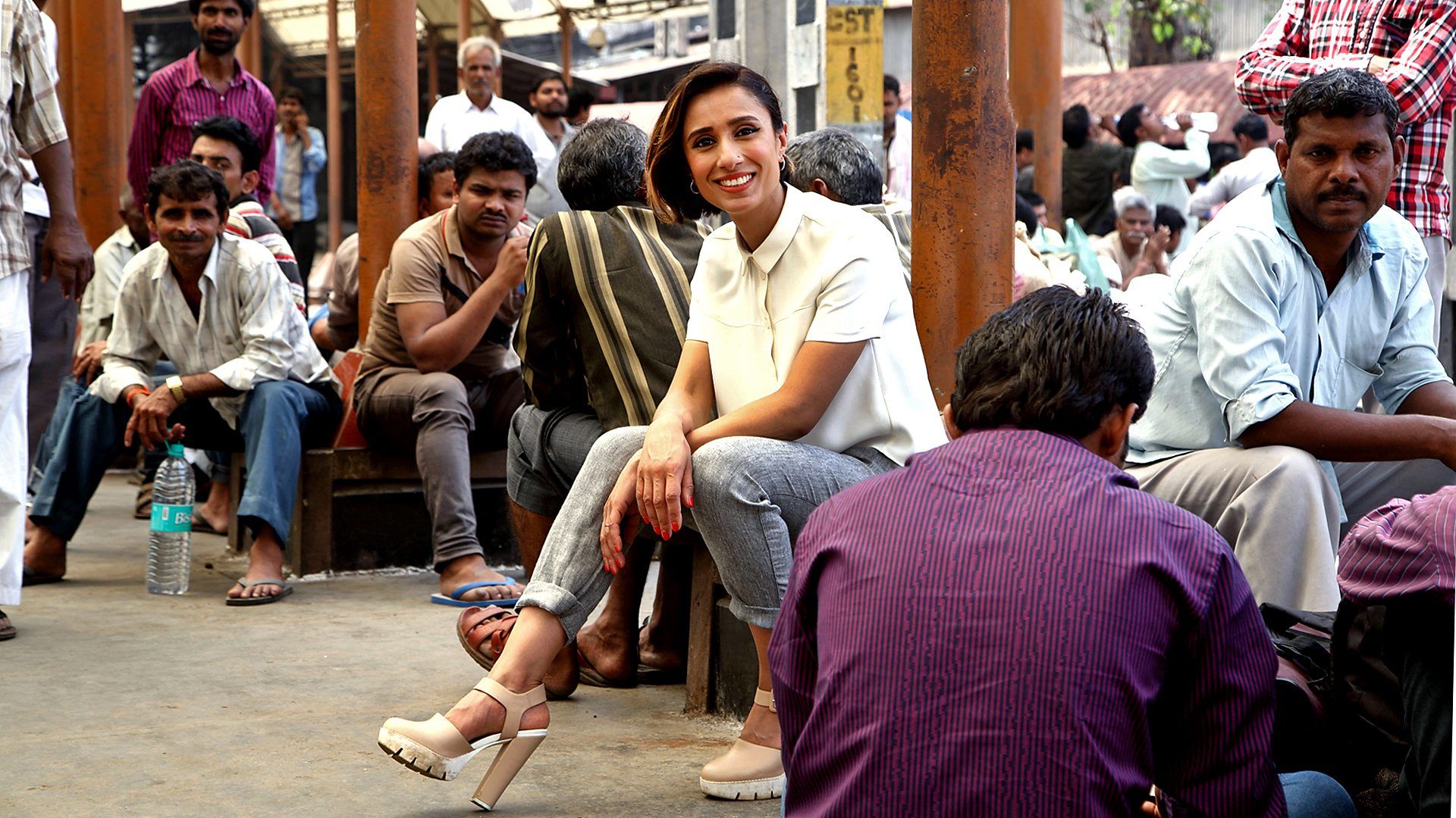 World's Busiest Railway 2015 background