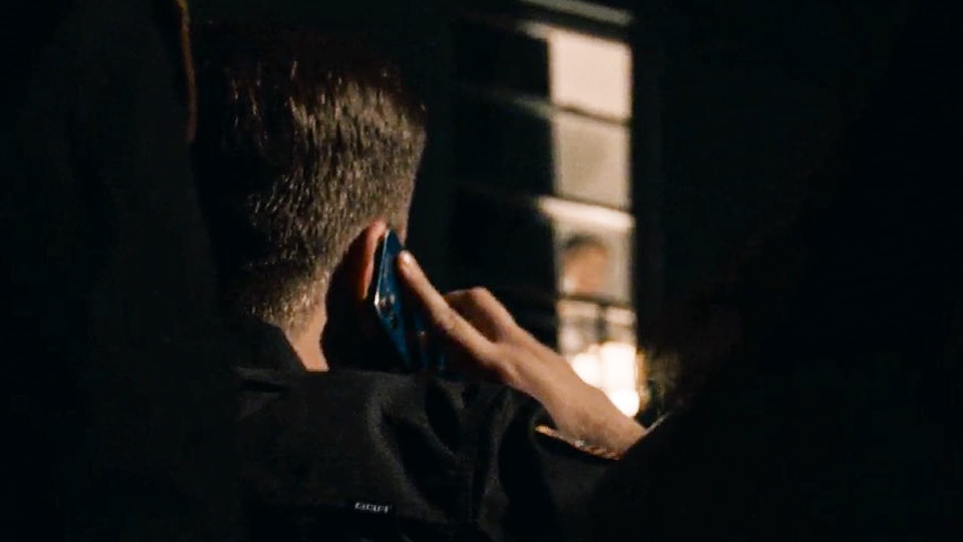 Hostage 911 background