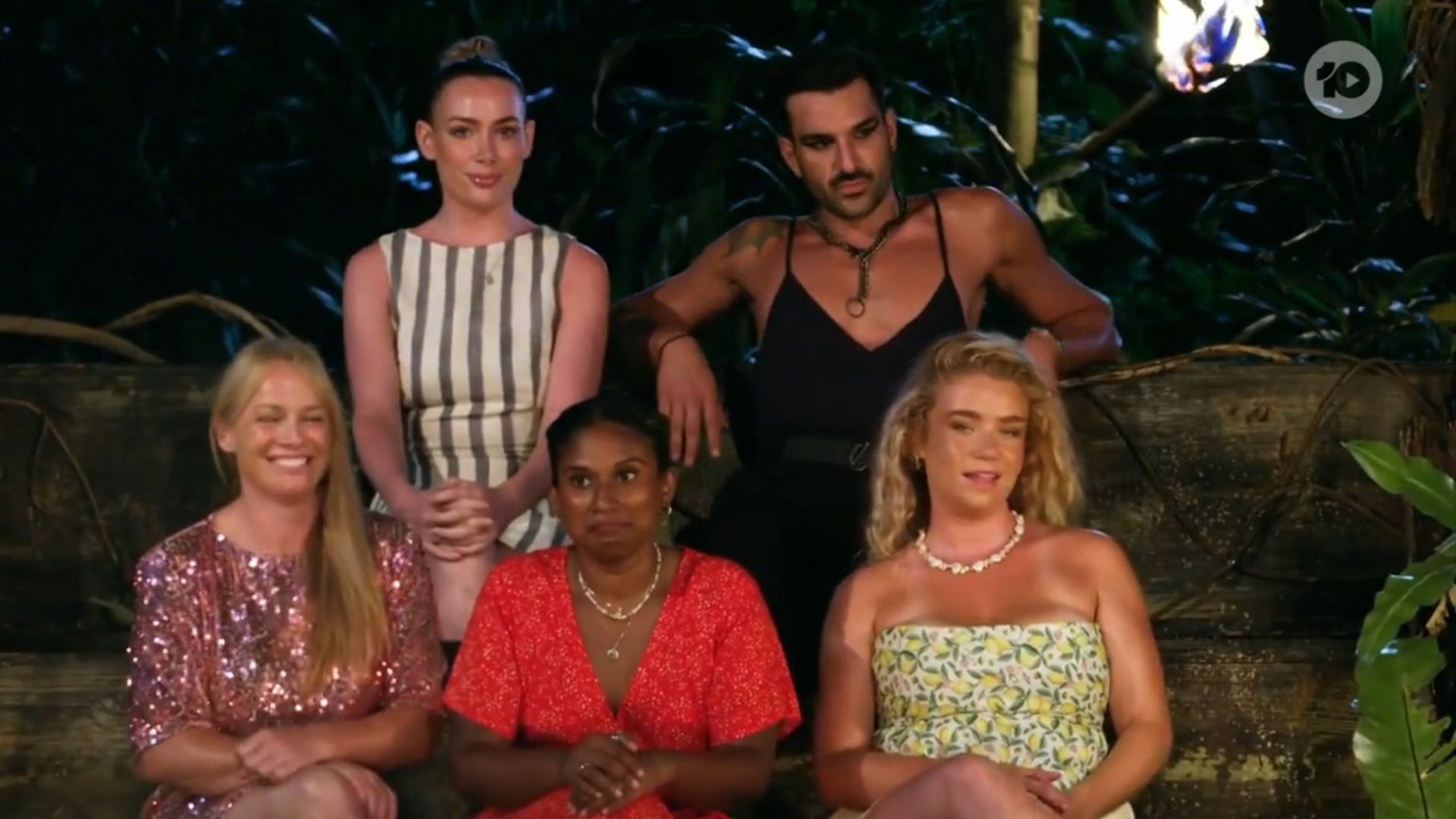 Australian Survivor background