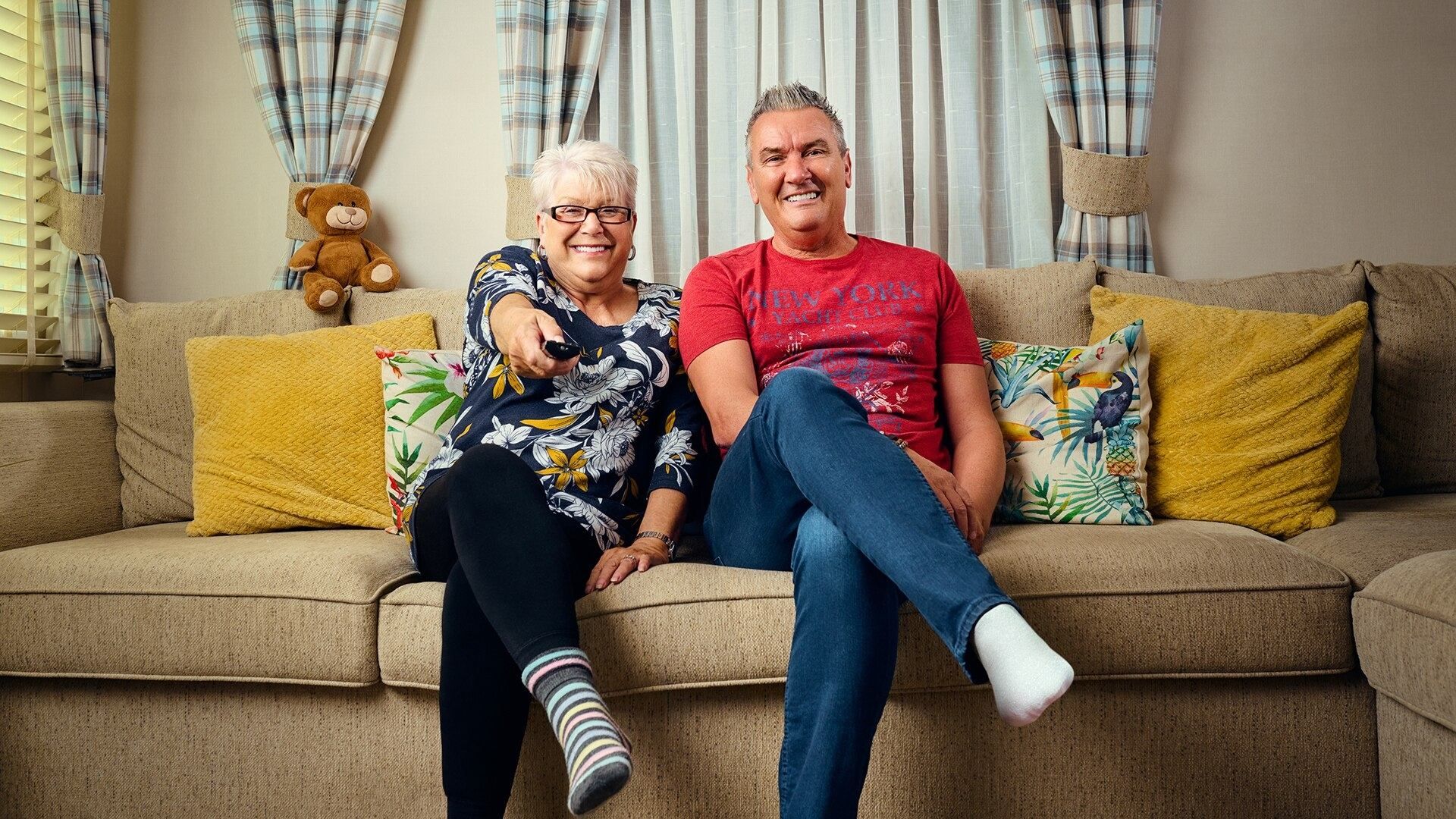 Gogglebox background