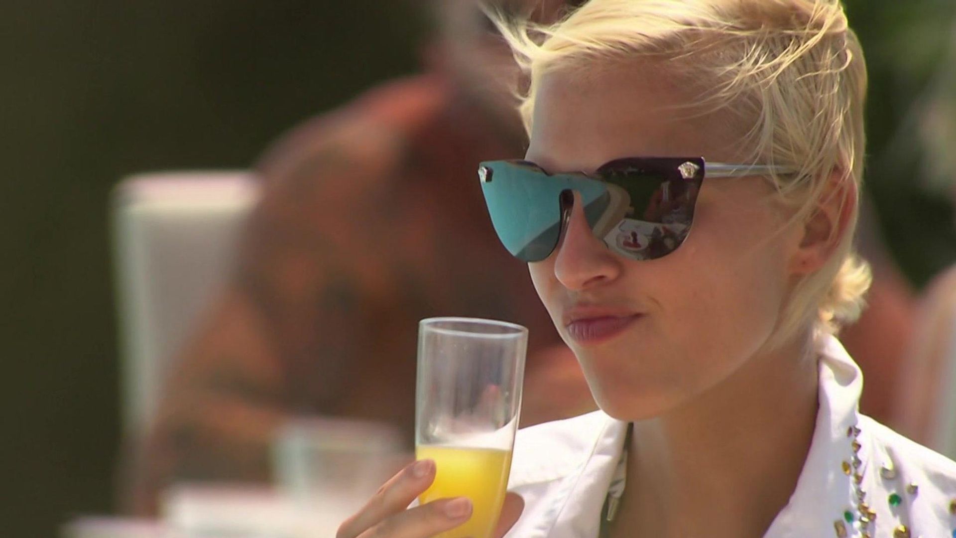 Love Island background