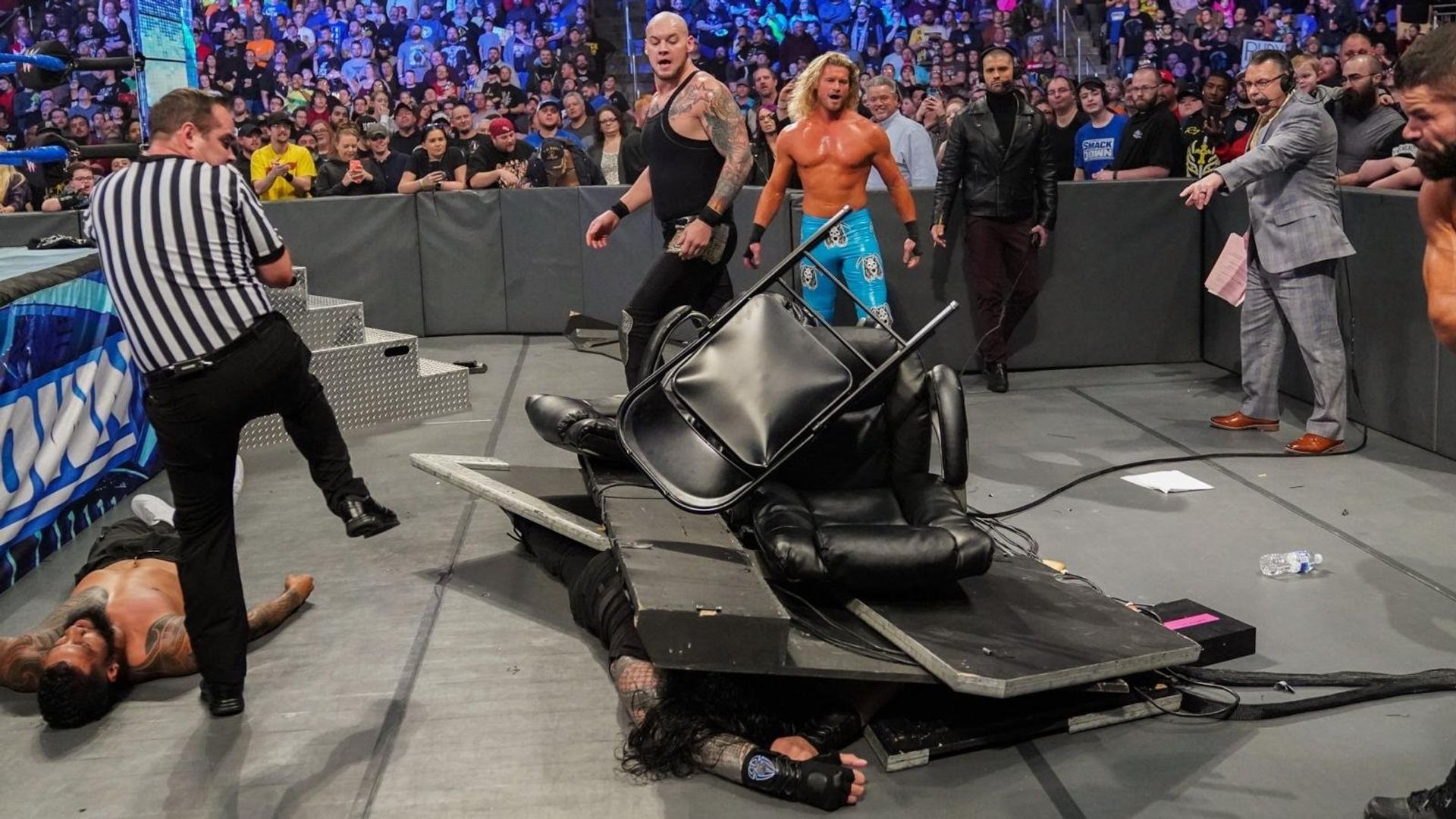 World Wrestling Federation Smackdown! background