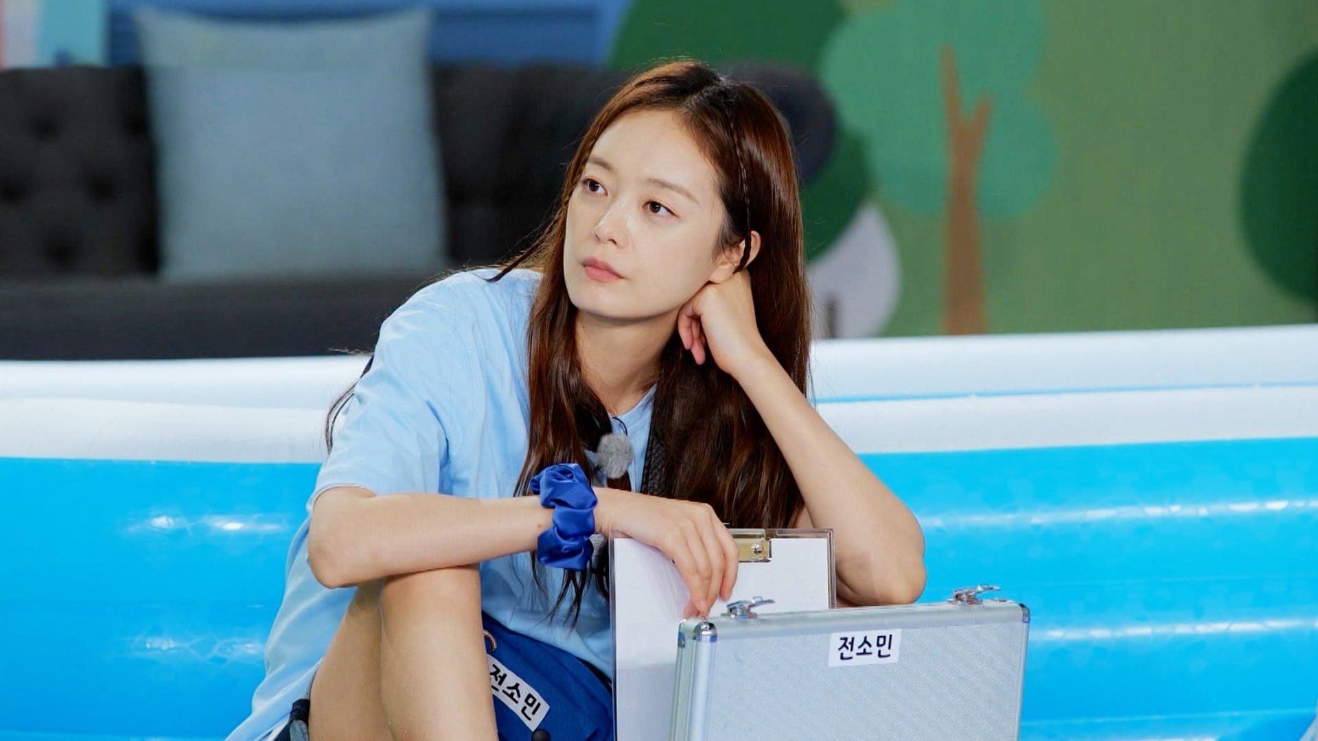 Running Man background
