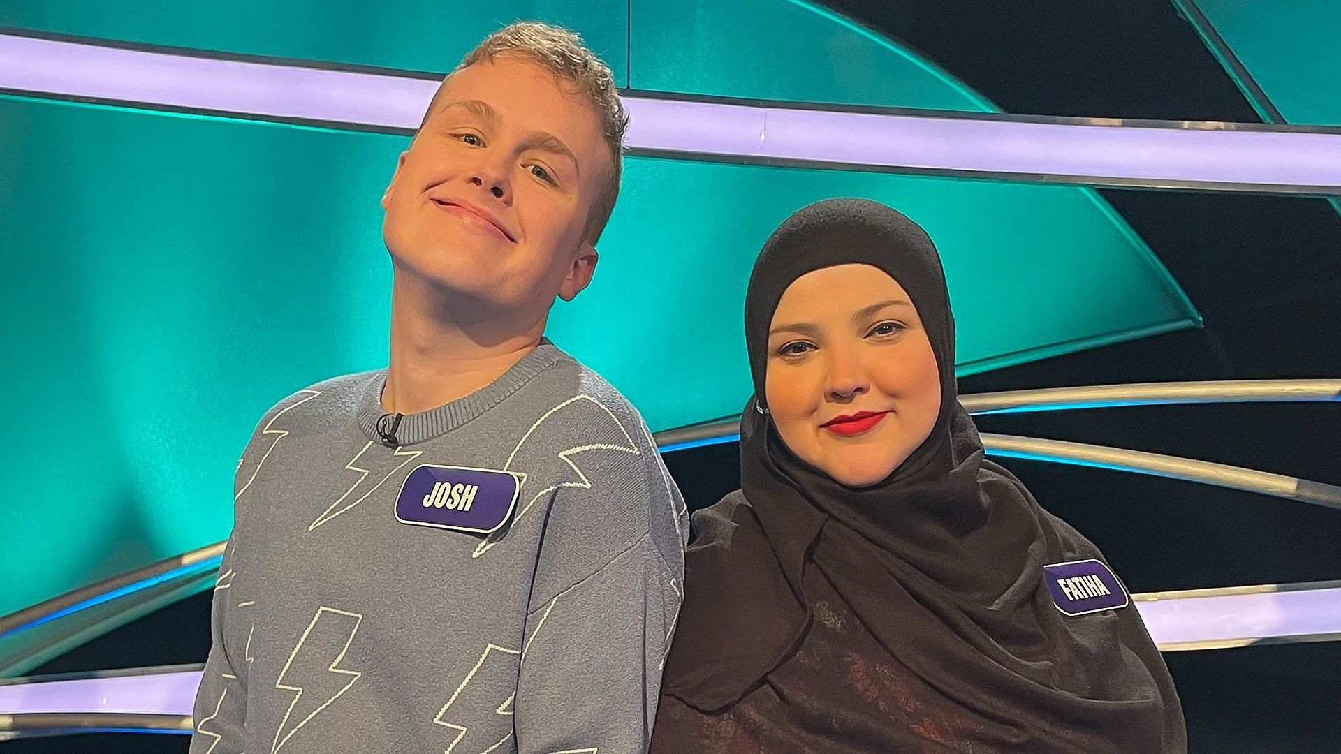 Pointless Celebrities background