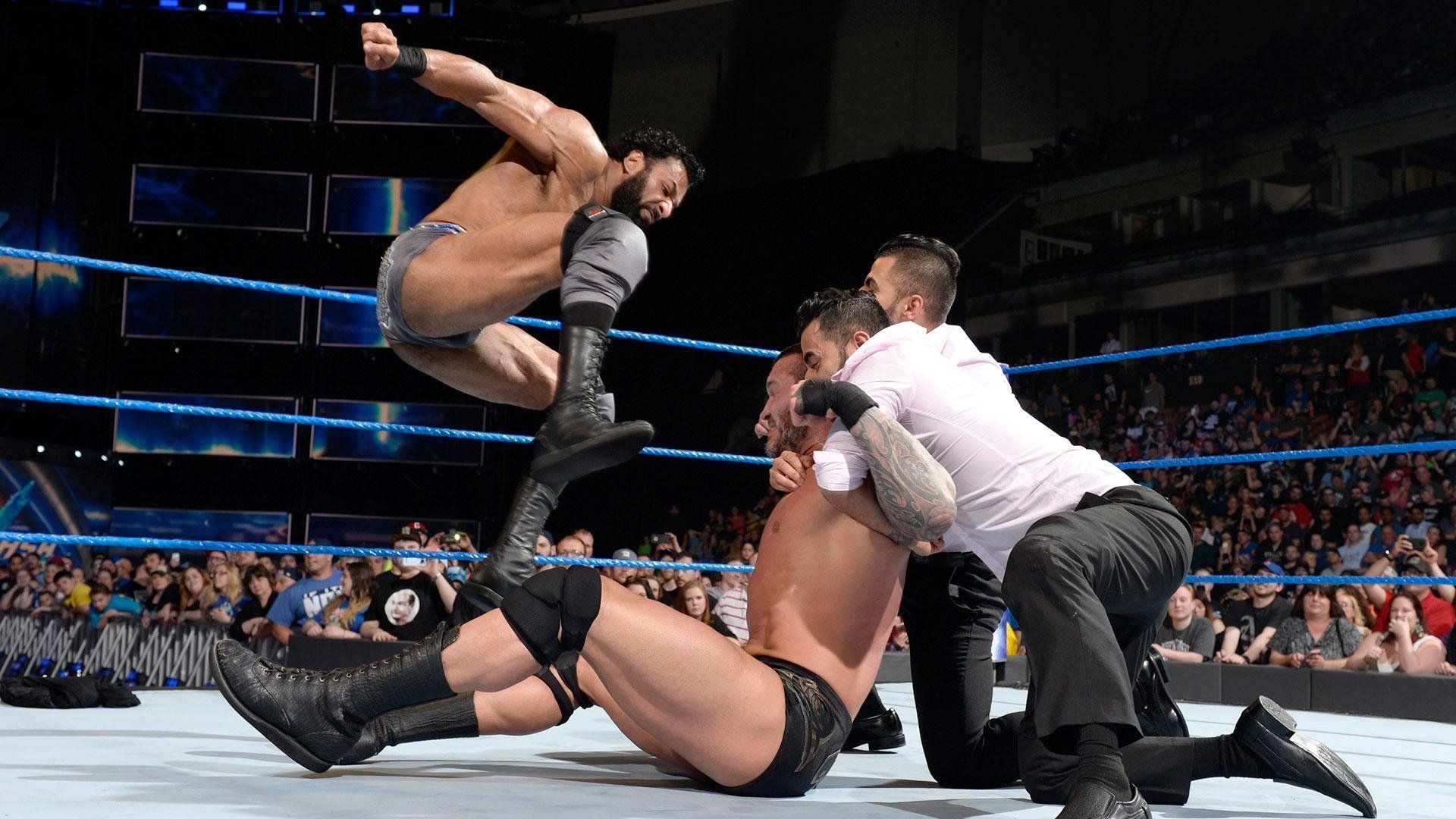 World Wrestling Federation Smackdown! background