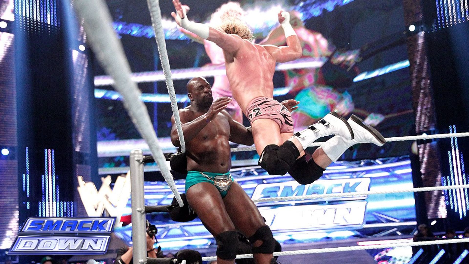 World Wrestling Federation Smackdown! background