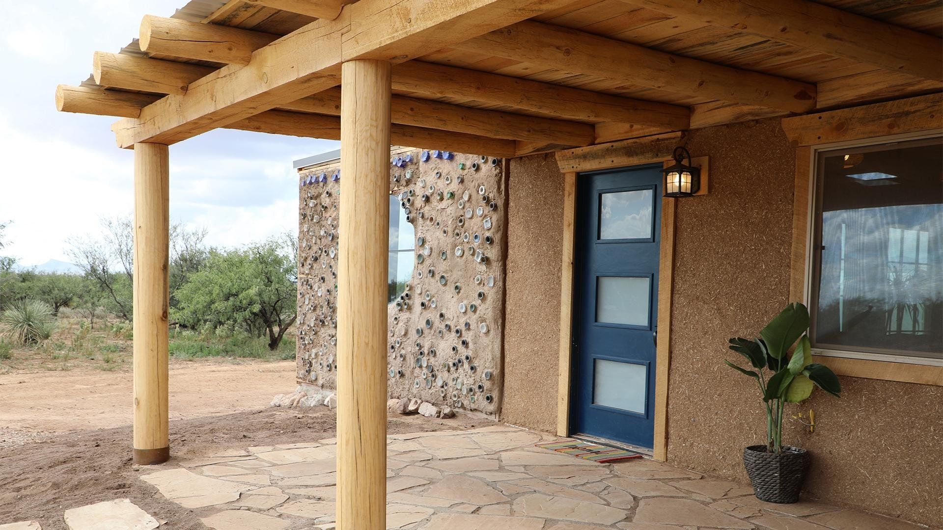 Building Off the Grid background