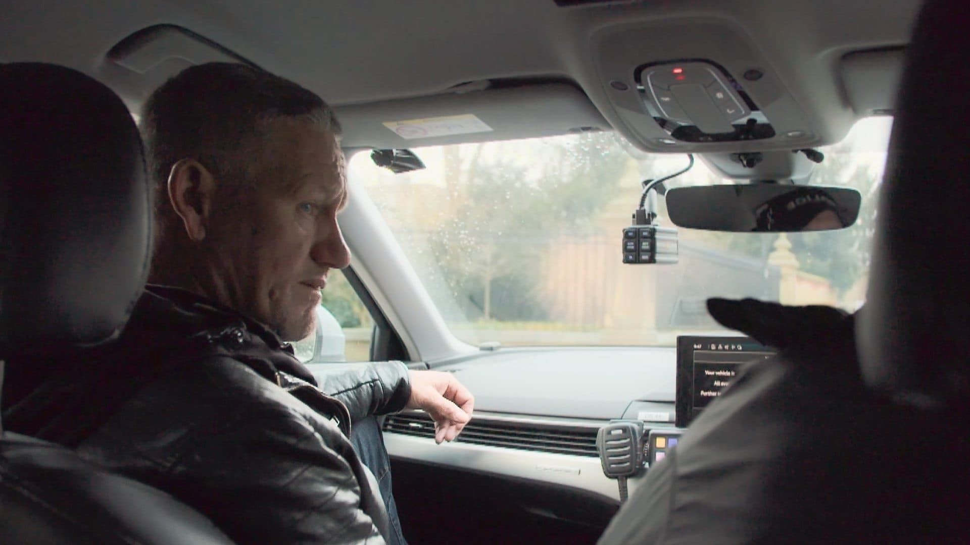 SAS: Catching the Criminals background