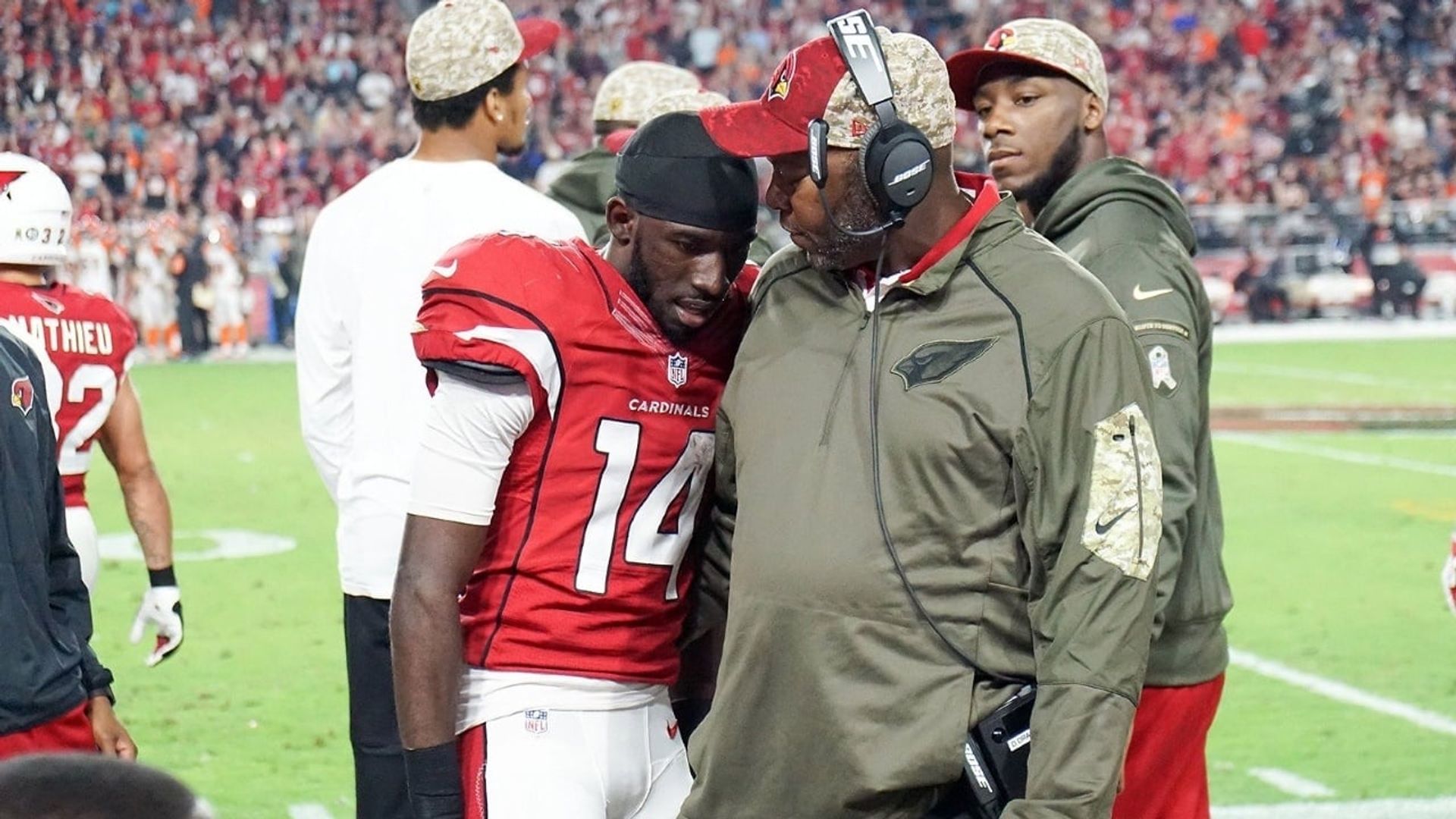 All or Nothing: A Season with the Arizona Cardinals background