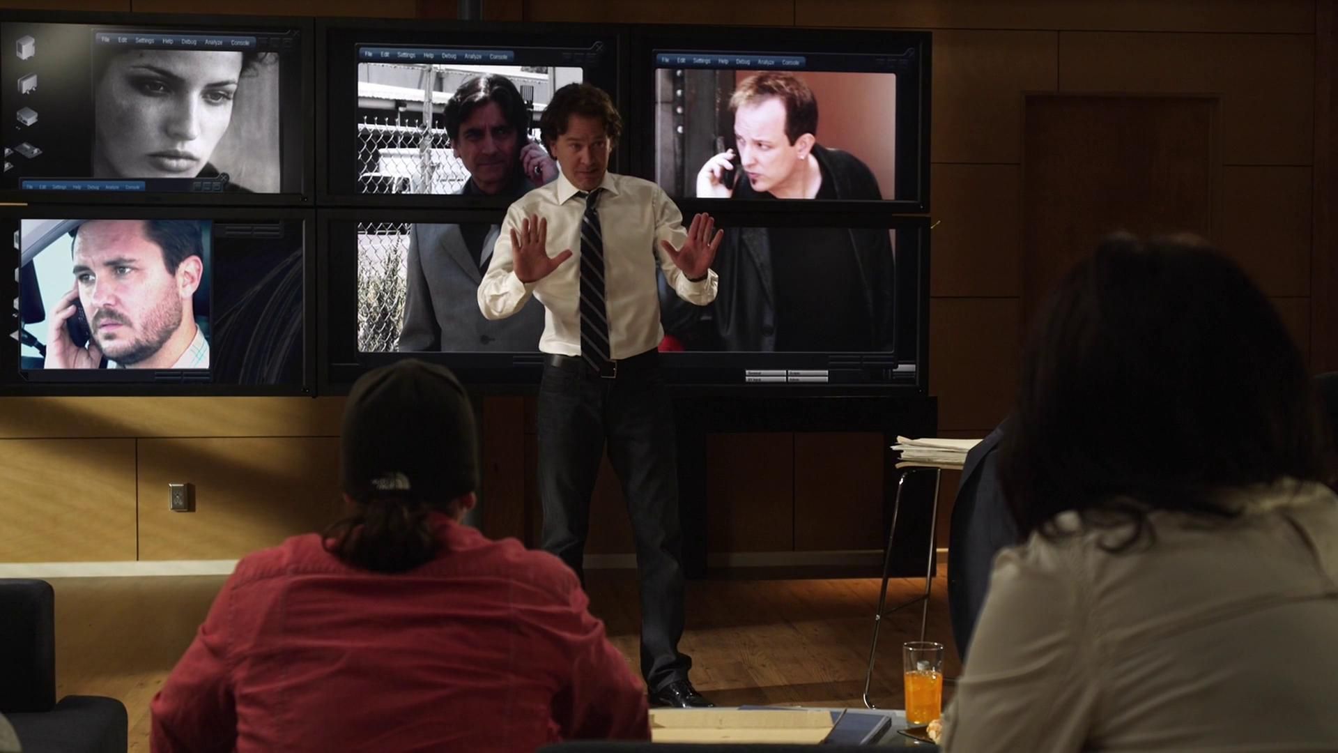 Leverage background