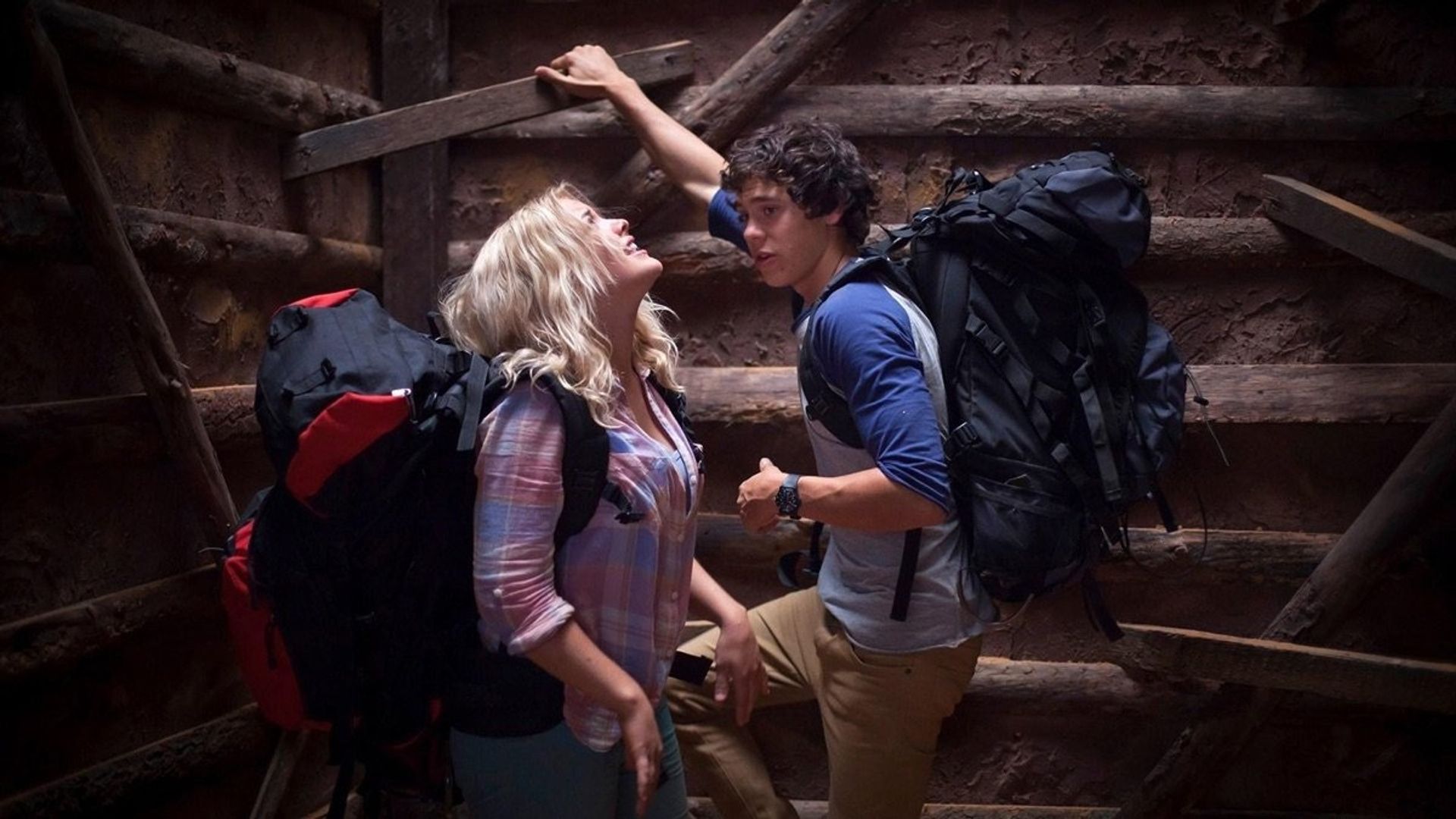 Sam Fox: Extreme Adventures background