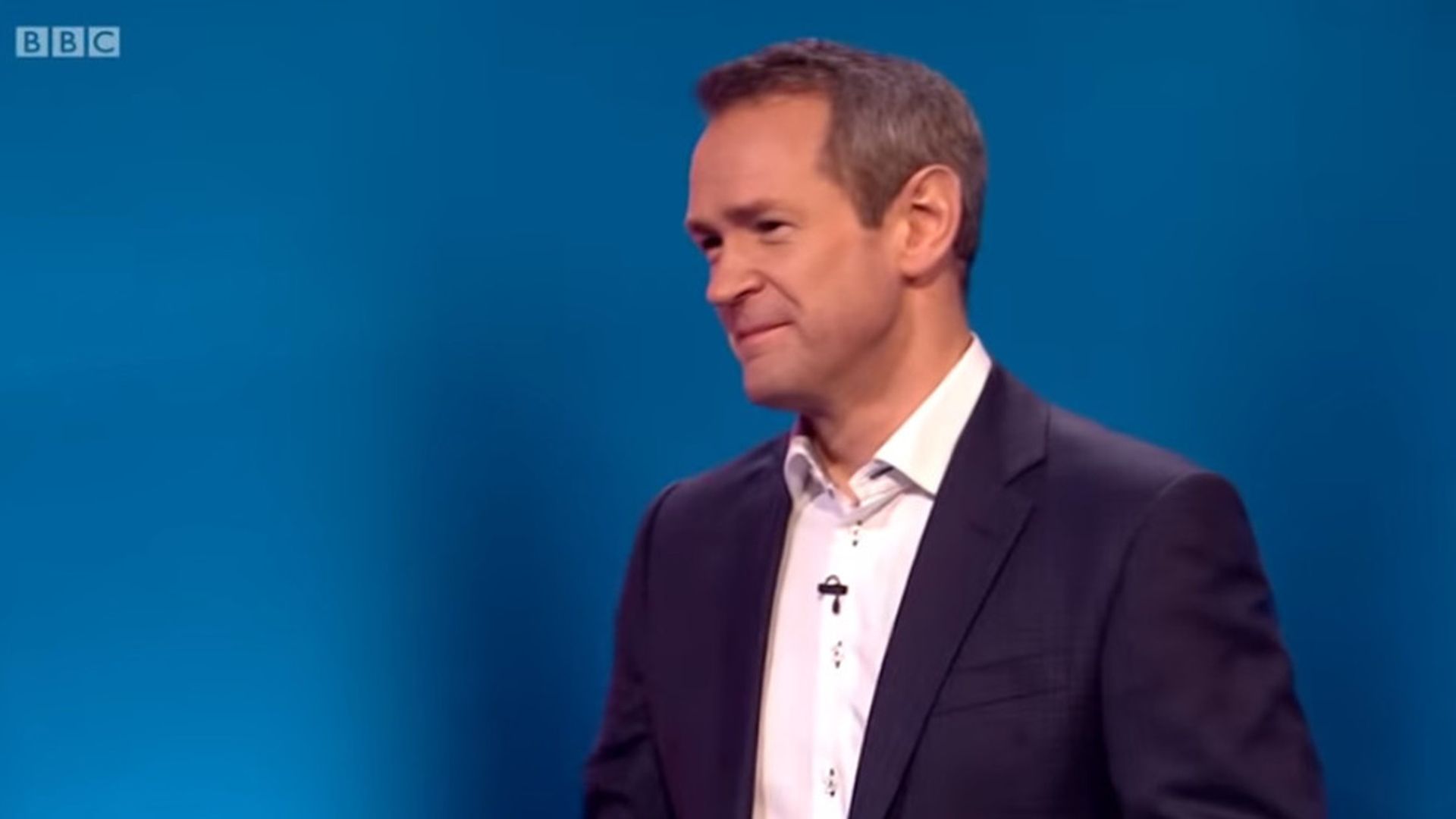 Pointless Celebrities background