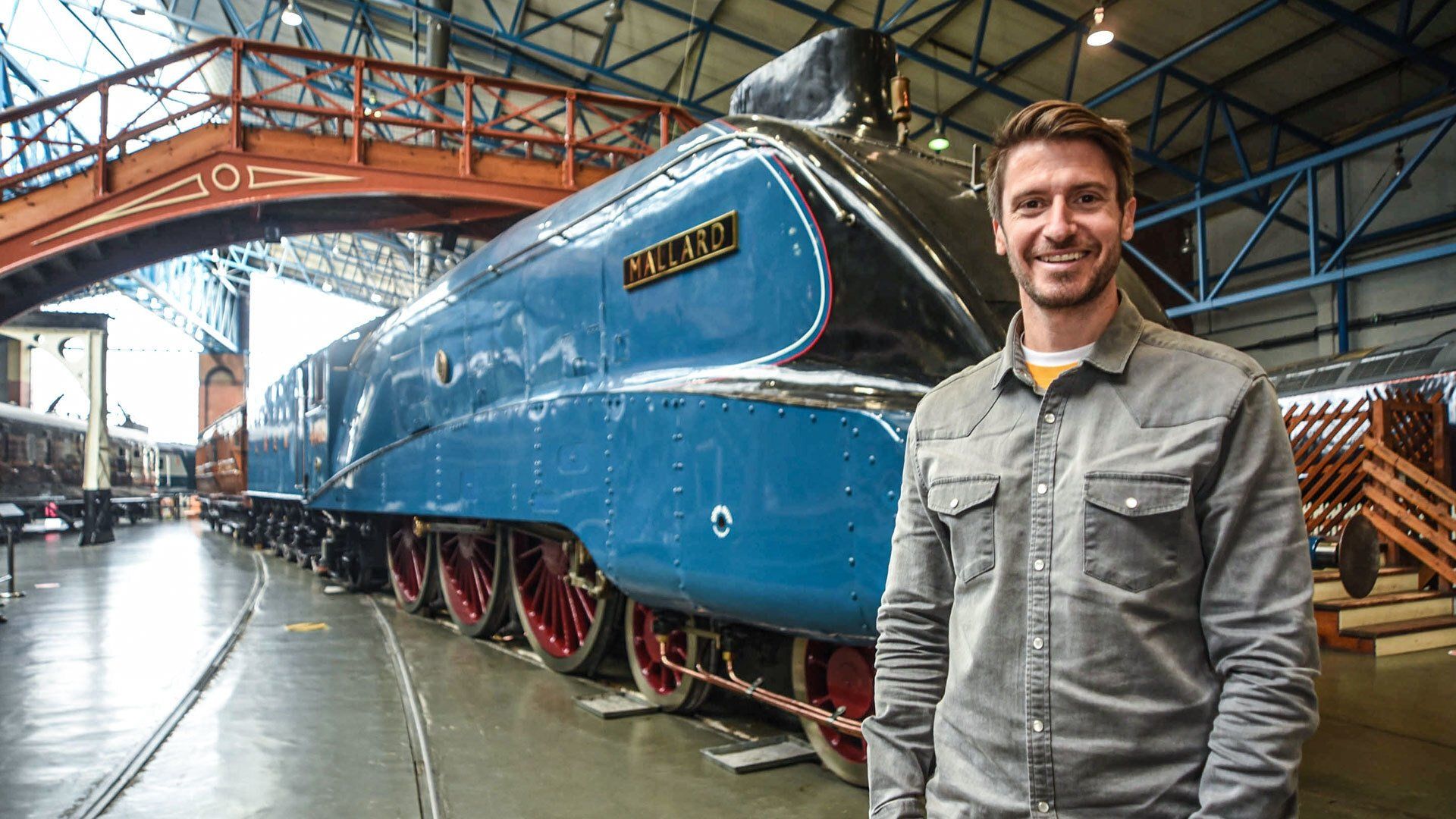 Walking Britain's Lost Railways background