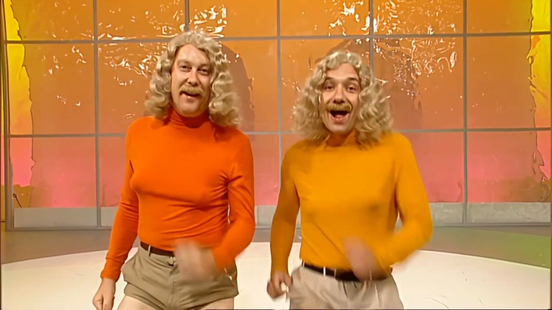 Bang, Bang, It's Reeves and Mortimer background