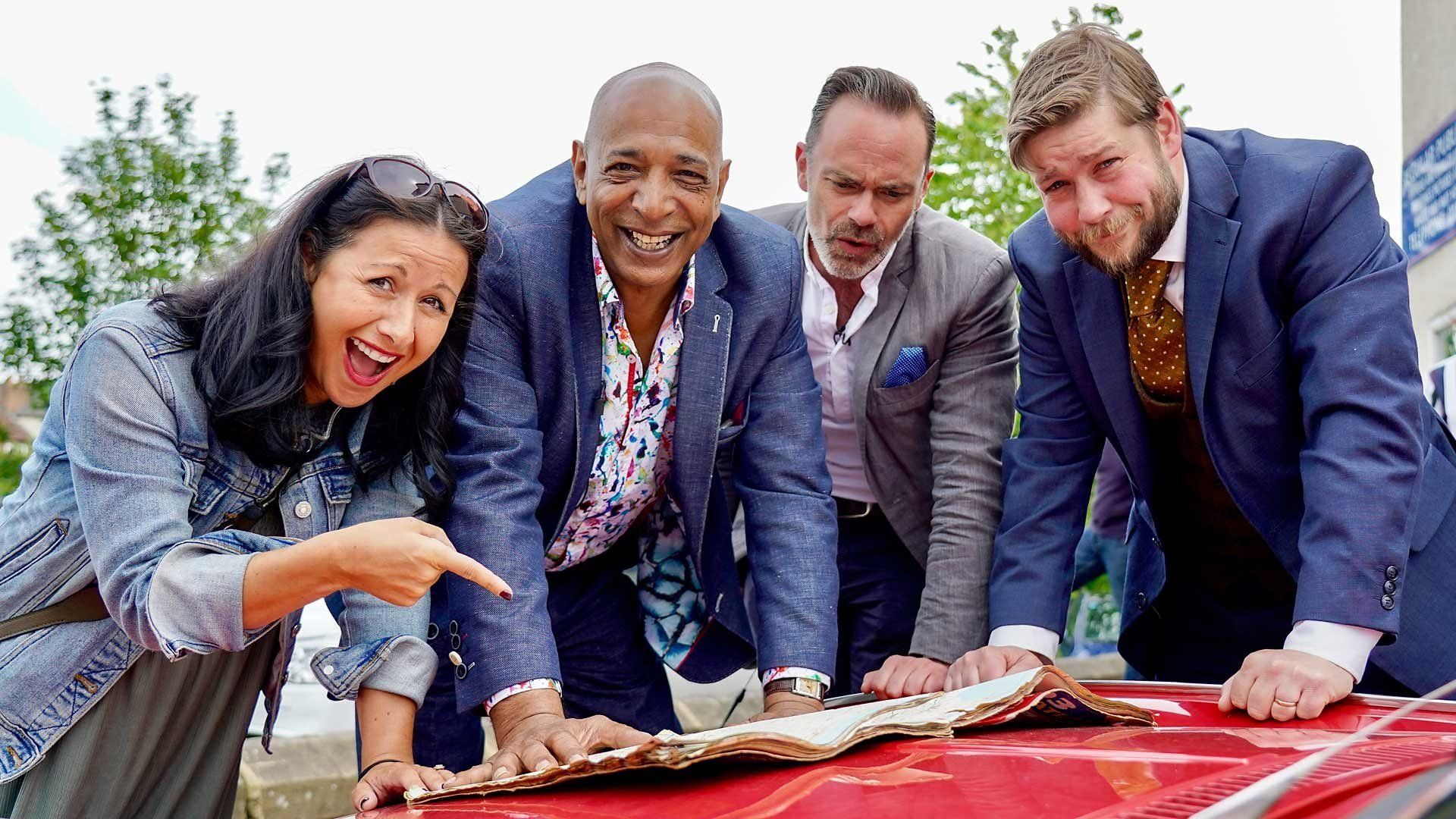 Celebrity Antiques Road Trip background