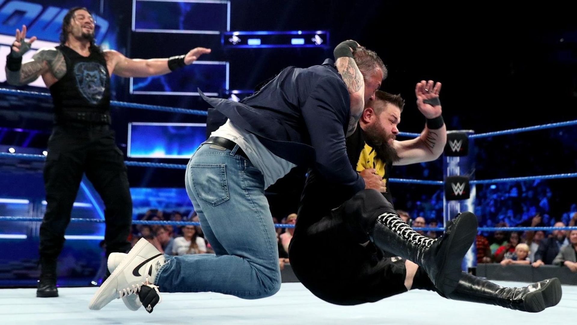 World Wrestling Federation Smackdown! background
