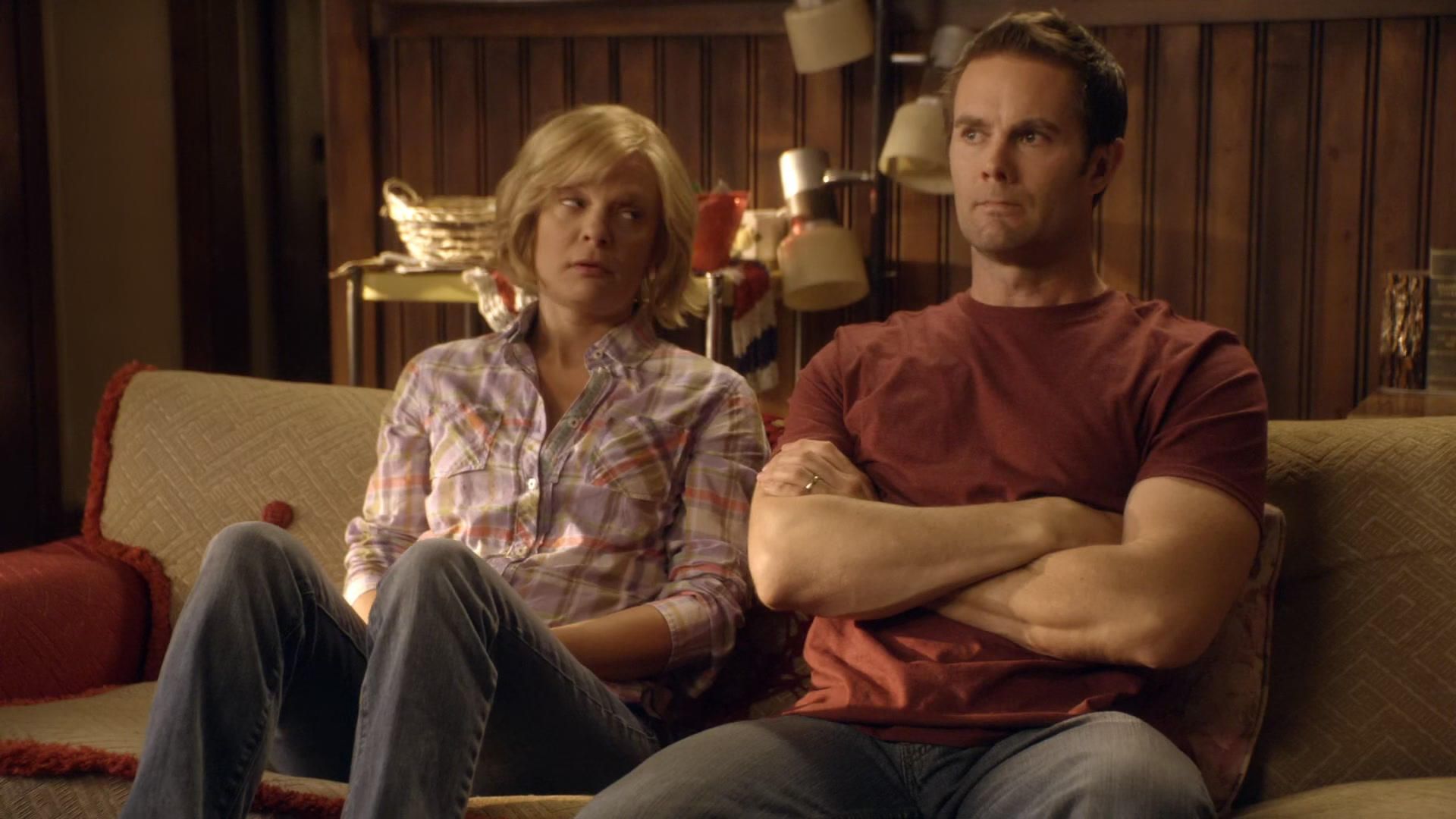 Raising Hope background