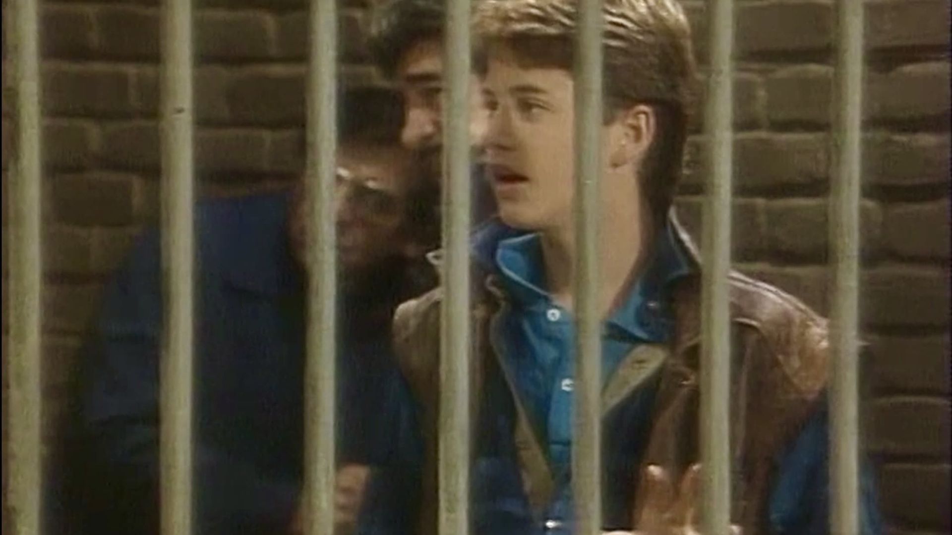 Growing Pains background