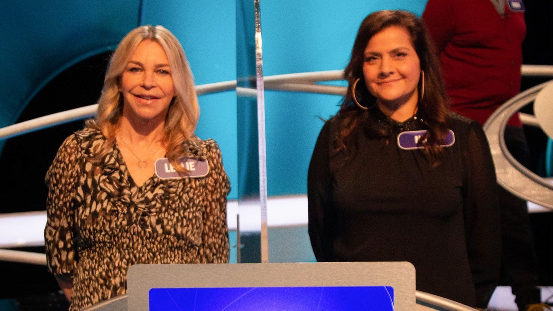 Pointless Celebrities background