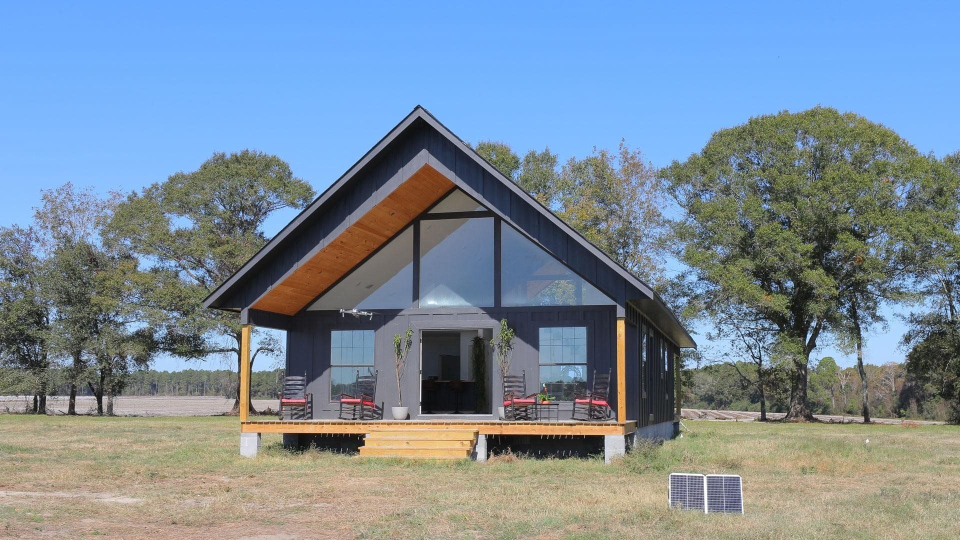 Building Off the Grid background