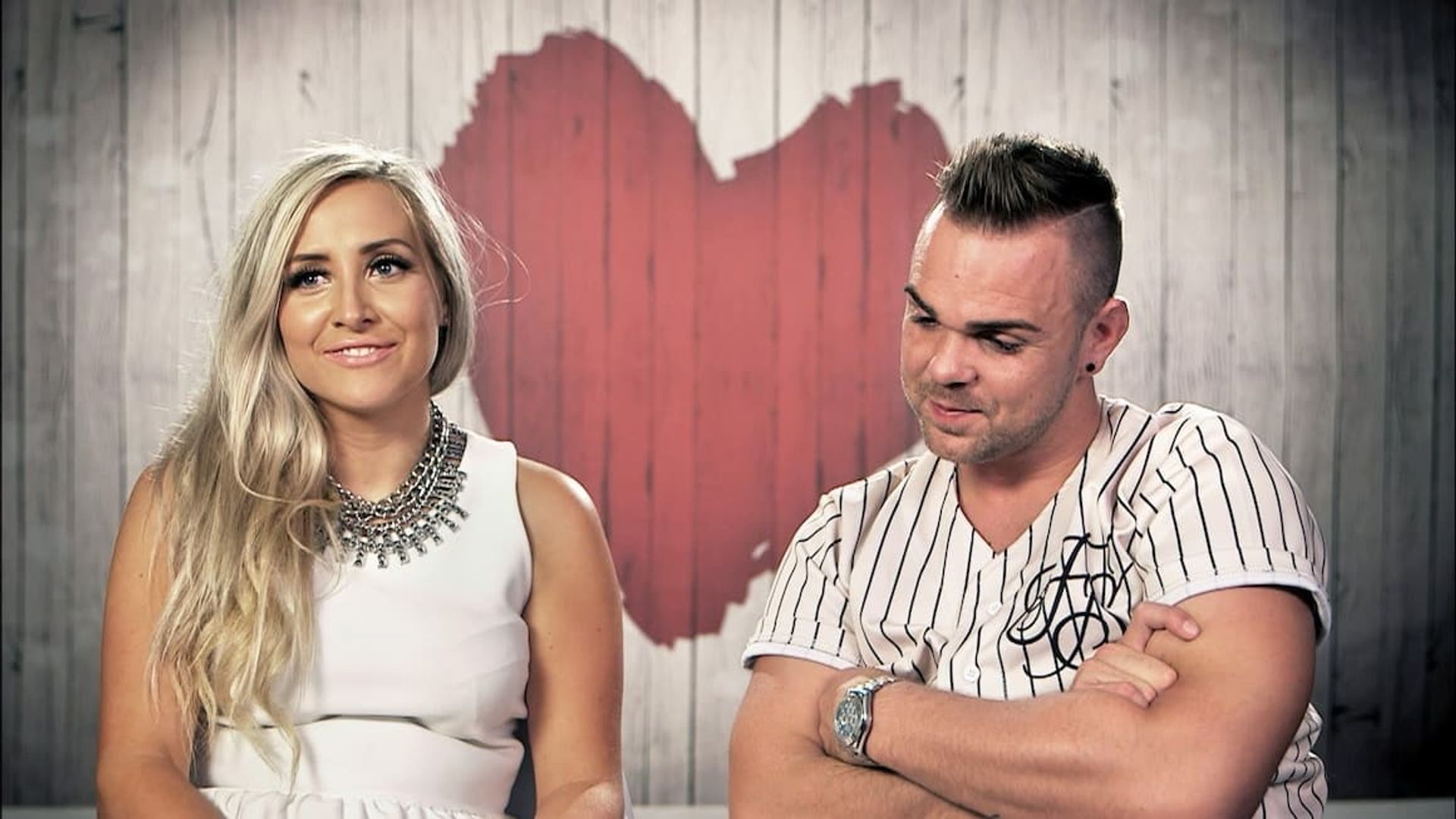 First Dates background