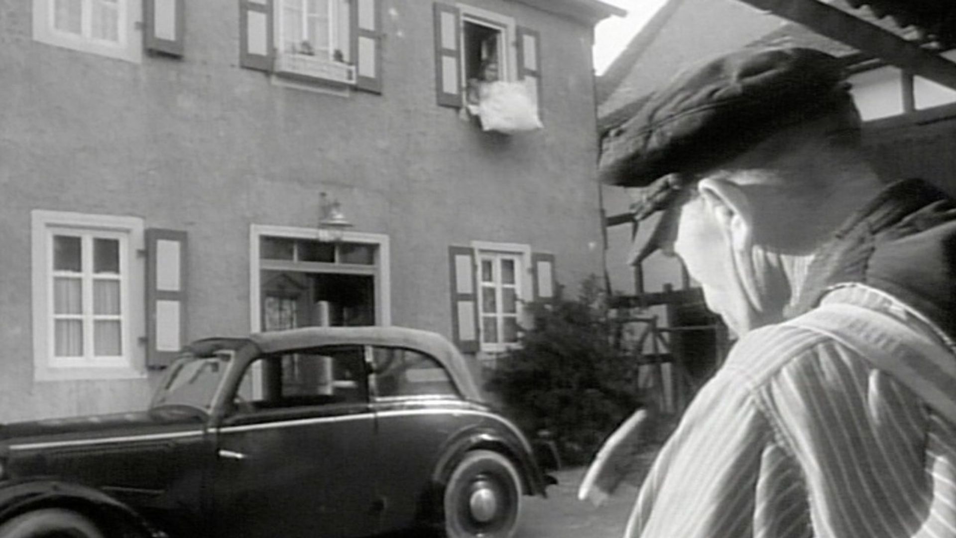 Heimat: A Chronicle of Germany background