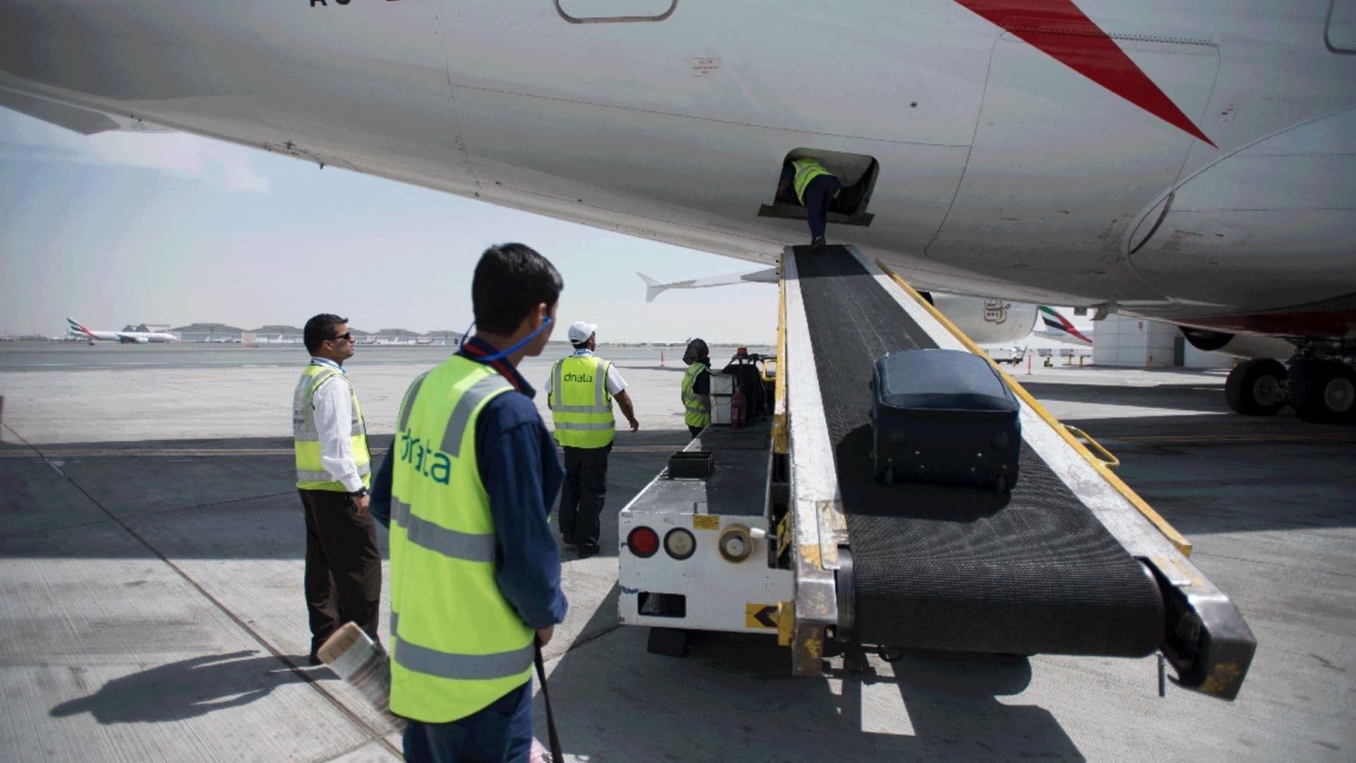 Ultimate Airport Dubai background