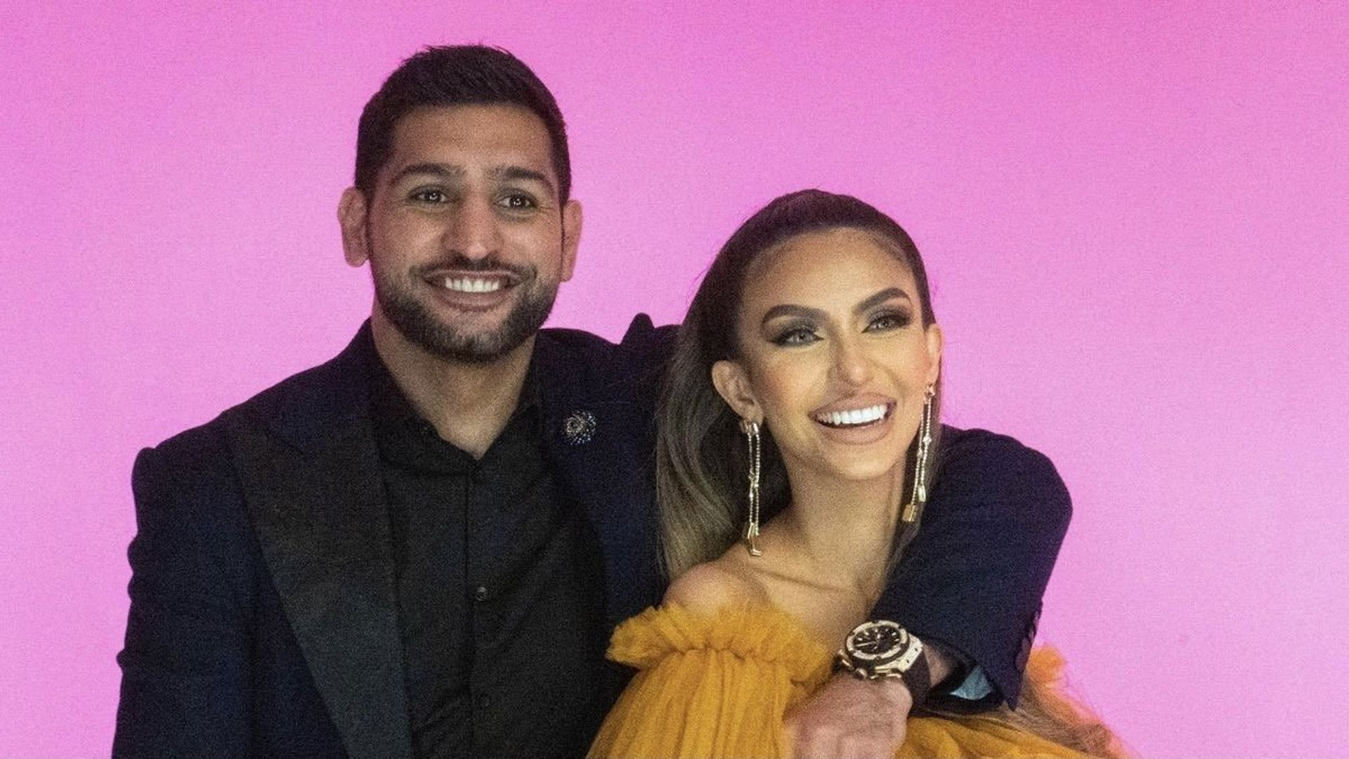 Meet the Khans: Big in Bolton background