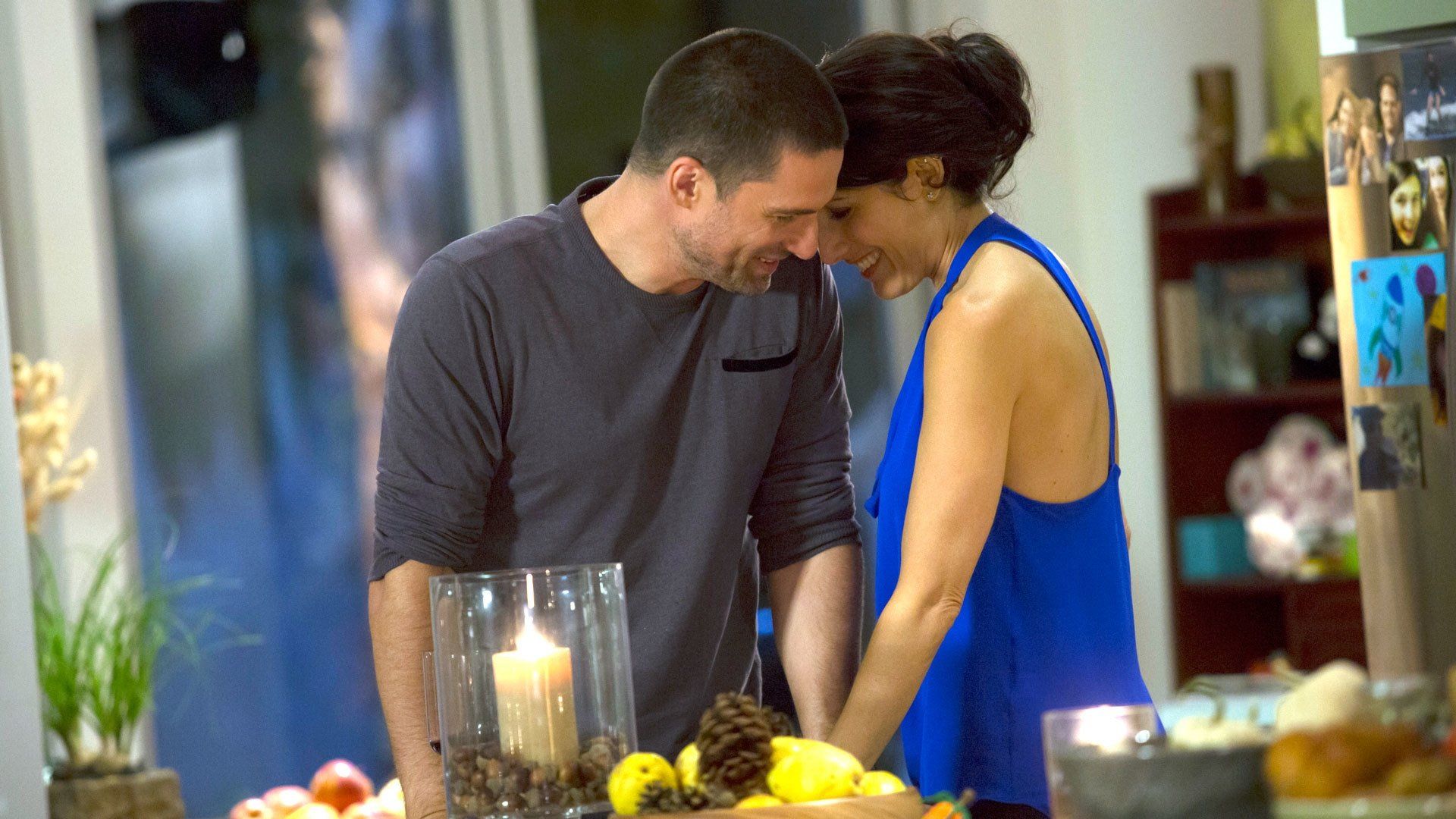 Girlfriends' Guide to Divorce background