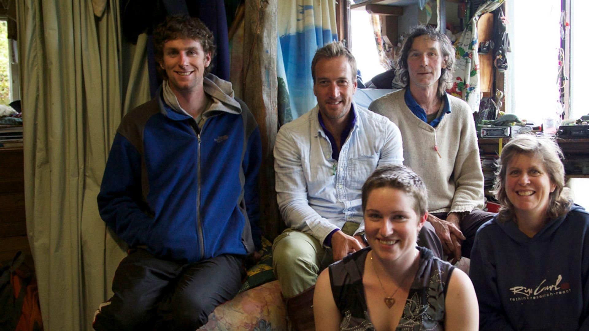 Ben Fogle: New Lives in the Wild background