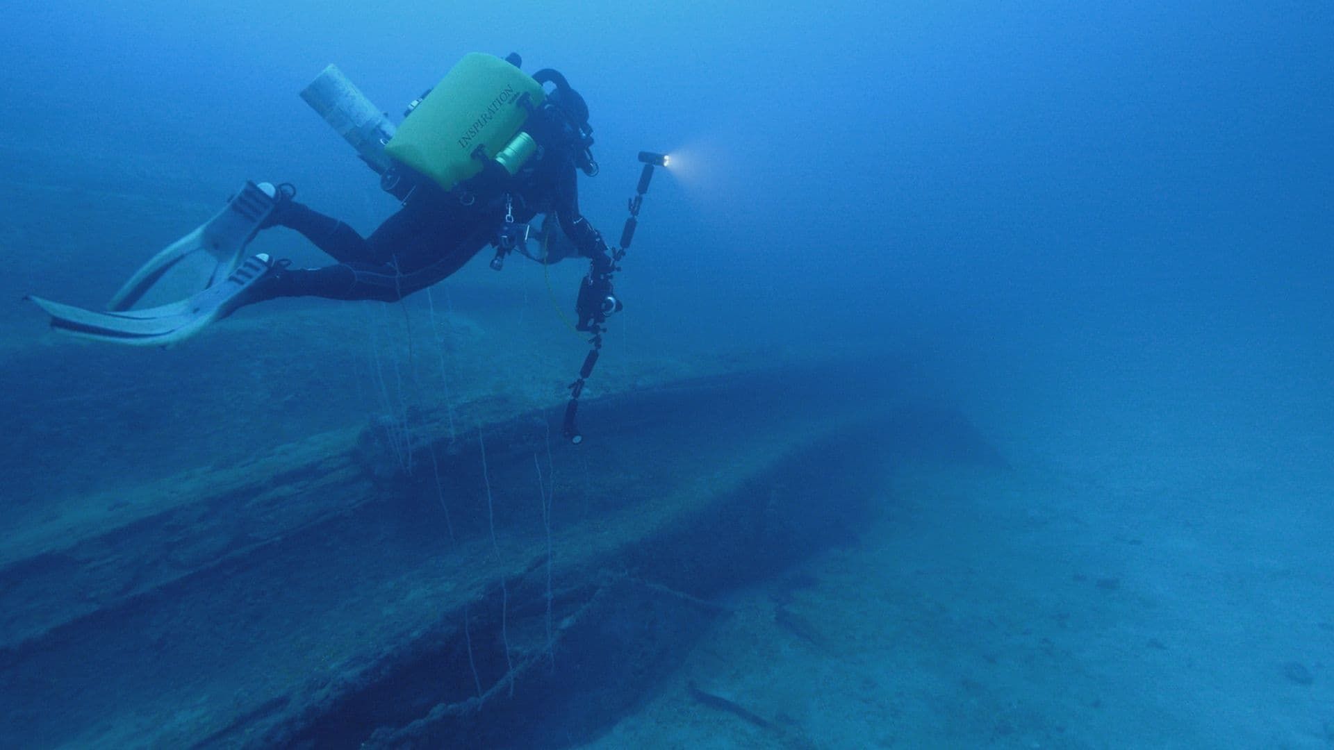 Ocean Wreck Investigation background