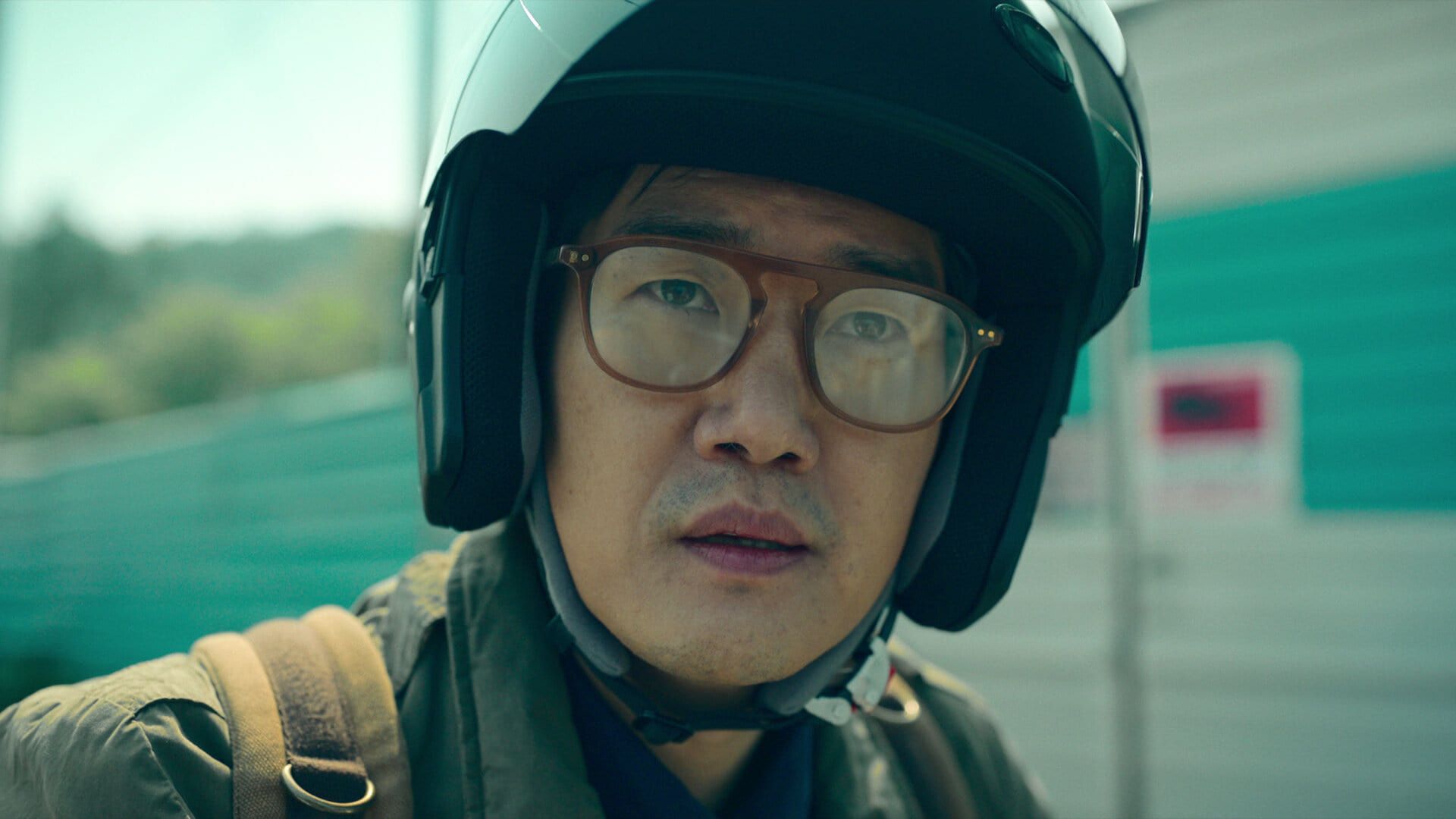 Money Heist: Korea - Joint Economic Area background