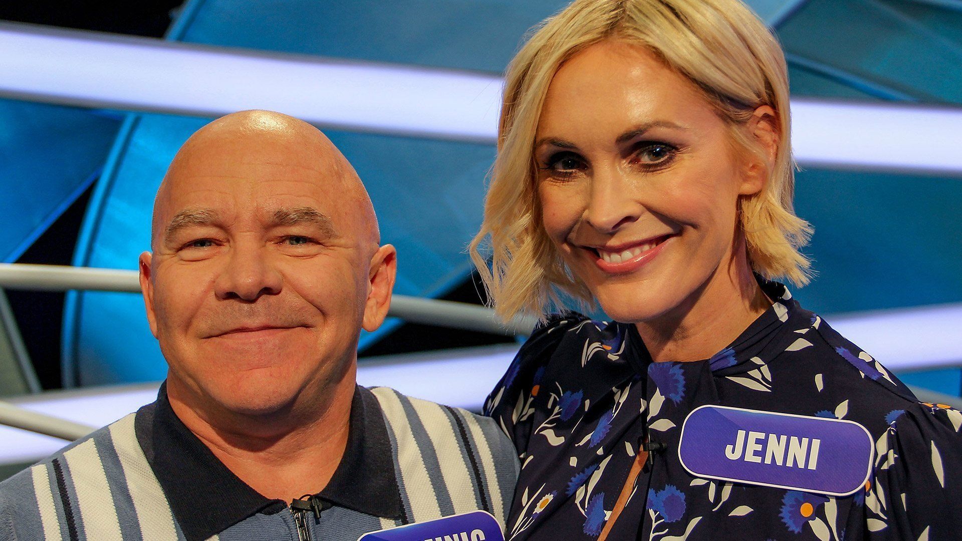 Pointless Celebrities background
