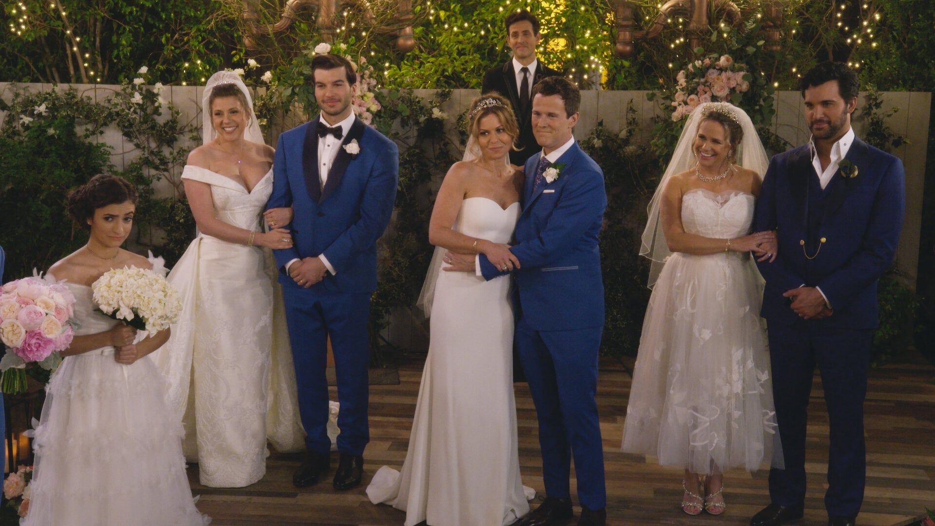 Fuller House background