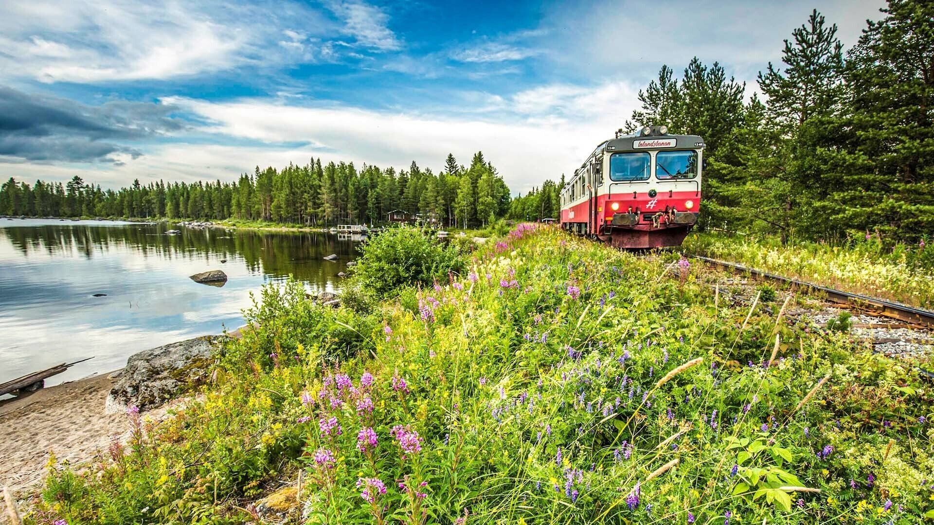 The World's Most Scenic Railway Journeys background