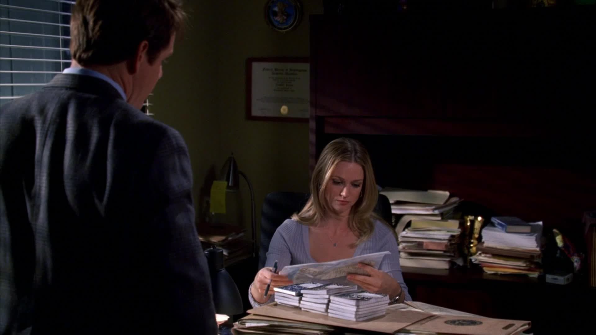 Criminal Minds background