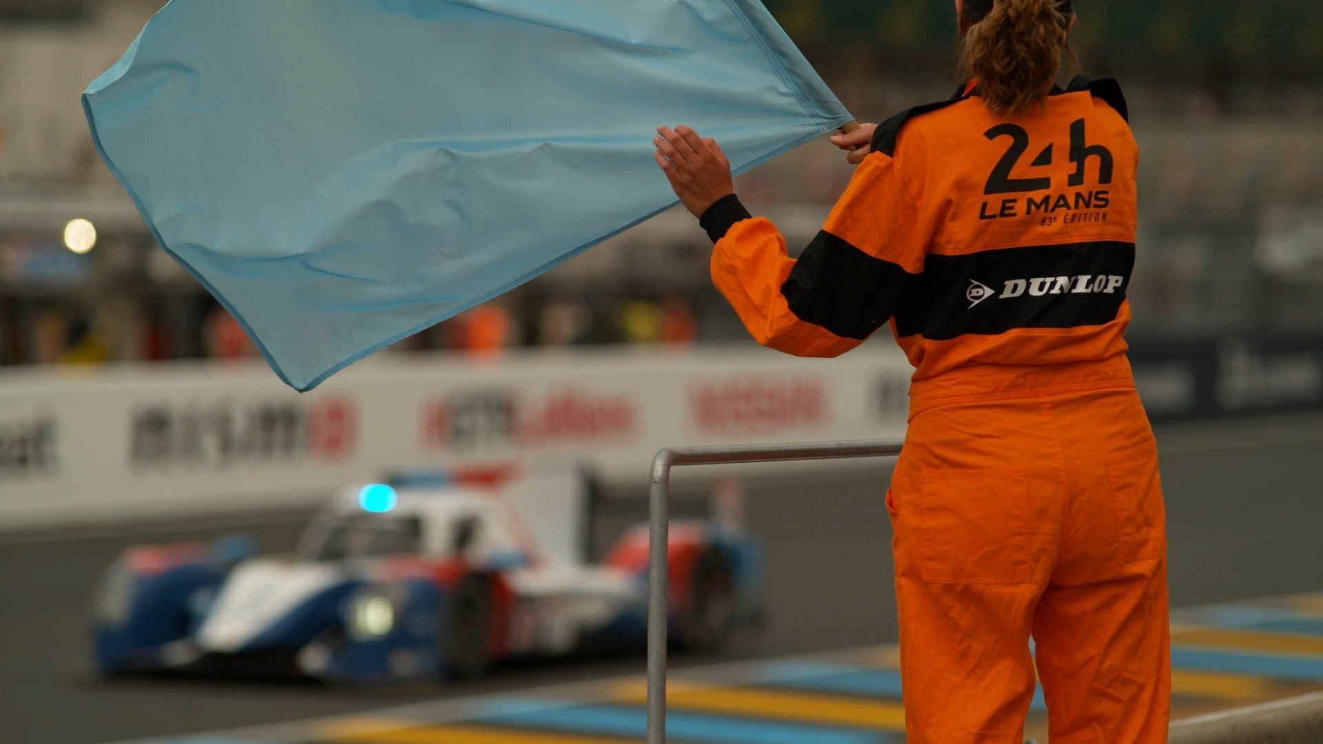 Le Mans: Racing Is Everything background