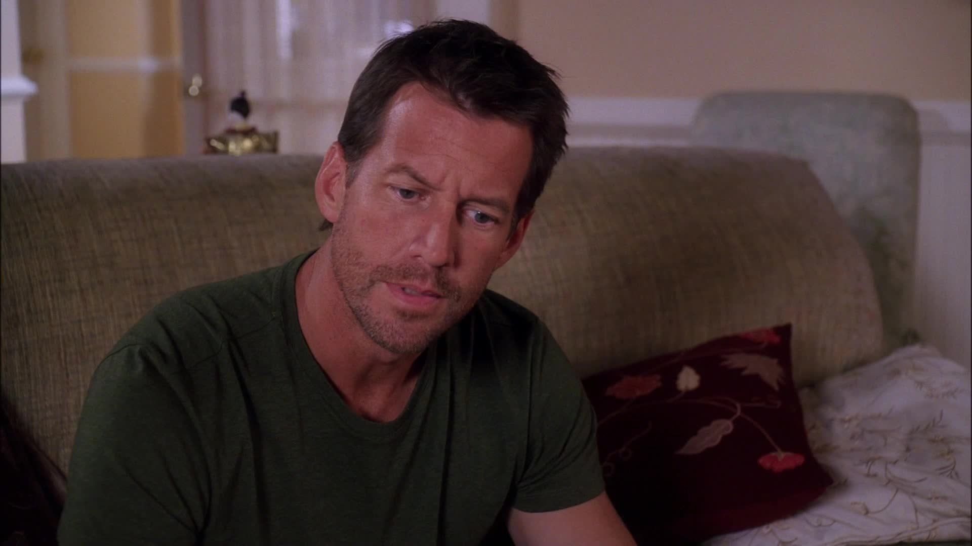 Desperate Housewives background