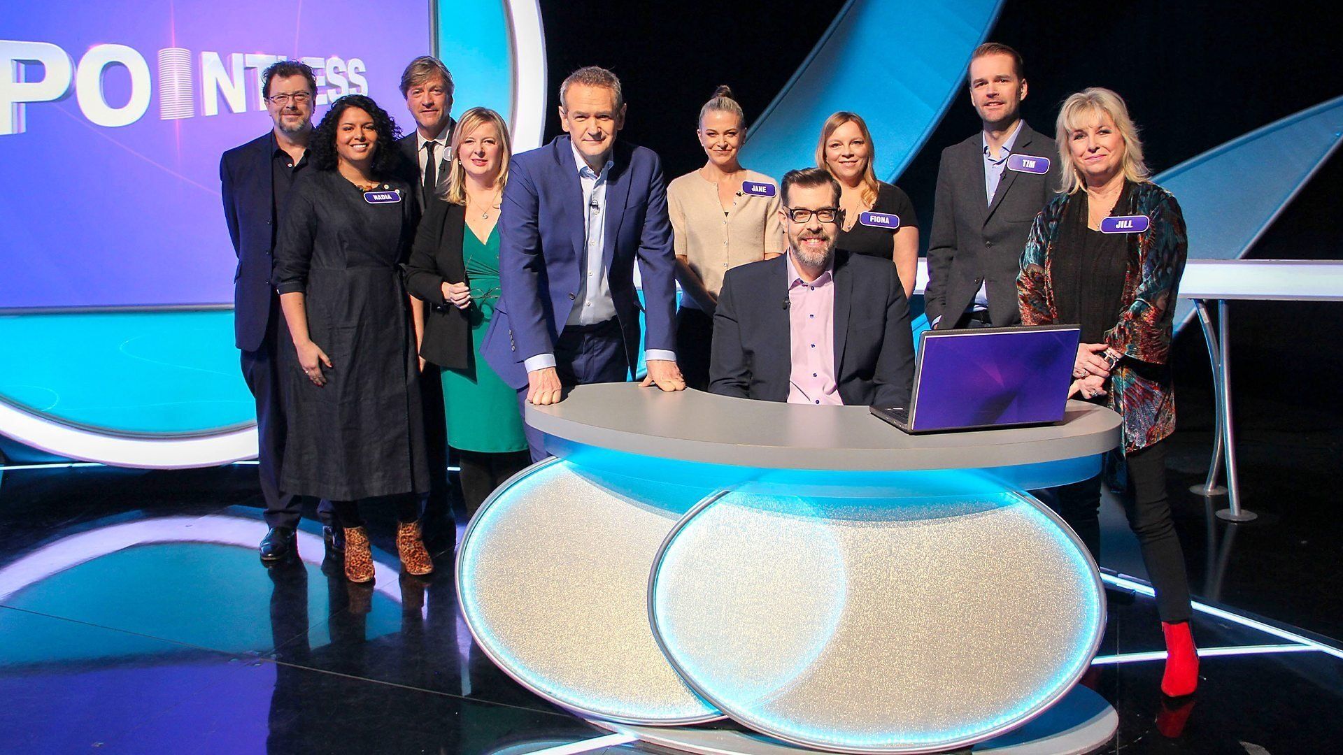 Pointless Celebrities background