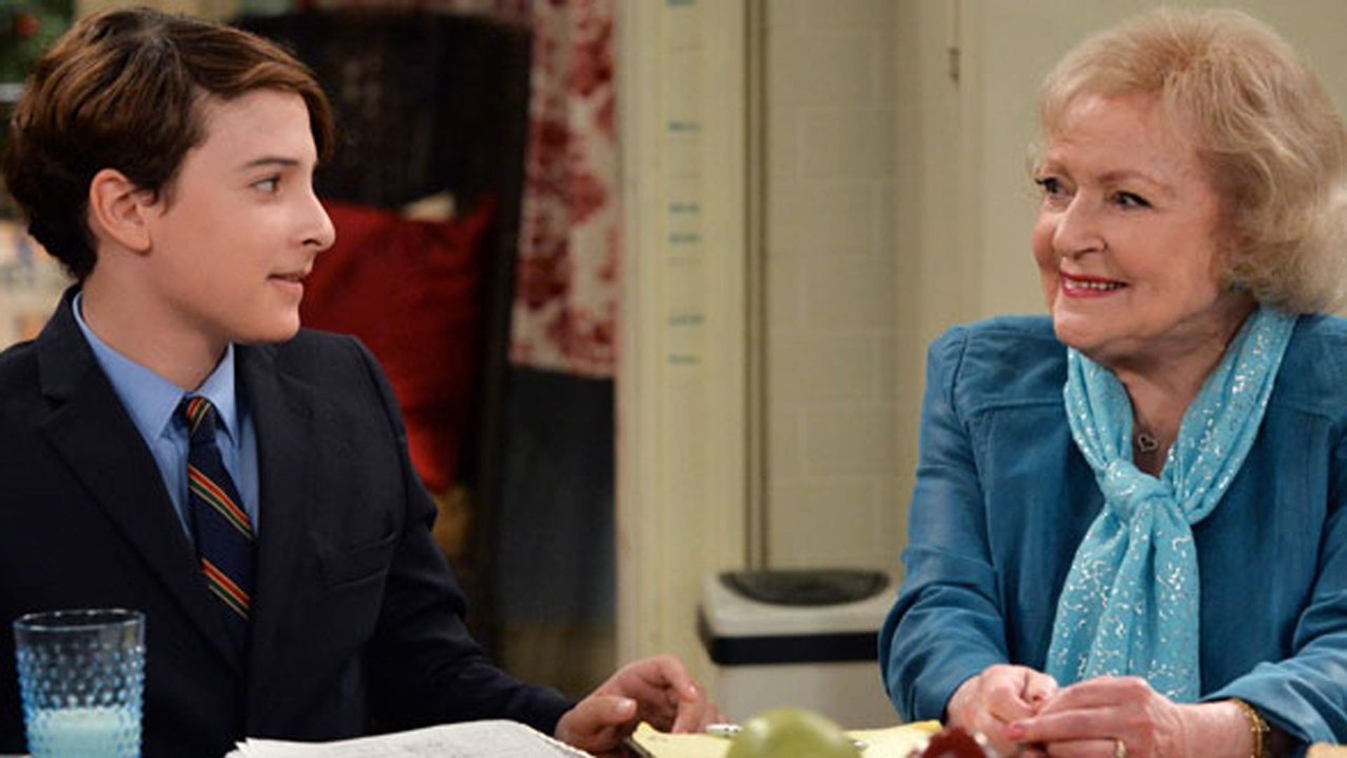 Hot in Cleveland background